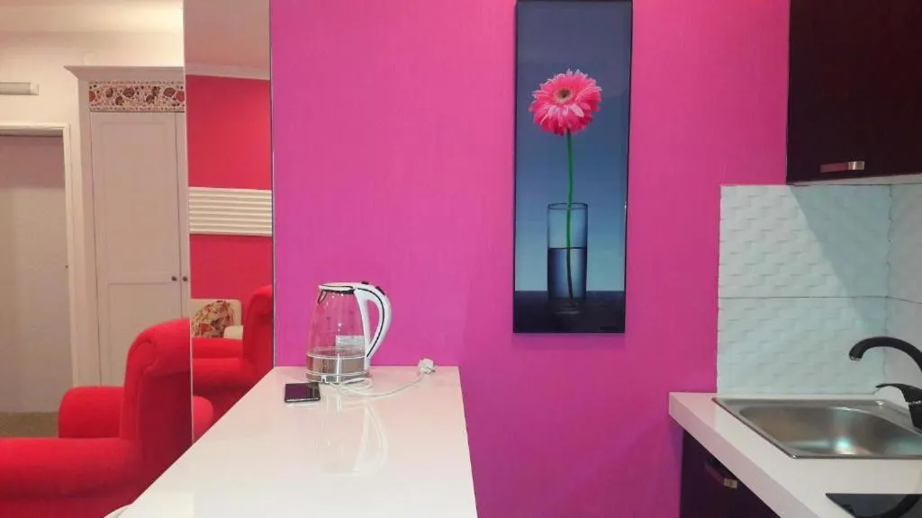 Hotel Lilo near Airport