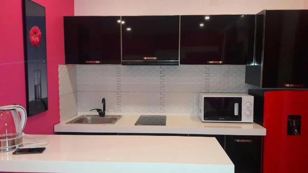 Hotel Lilo near Airport