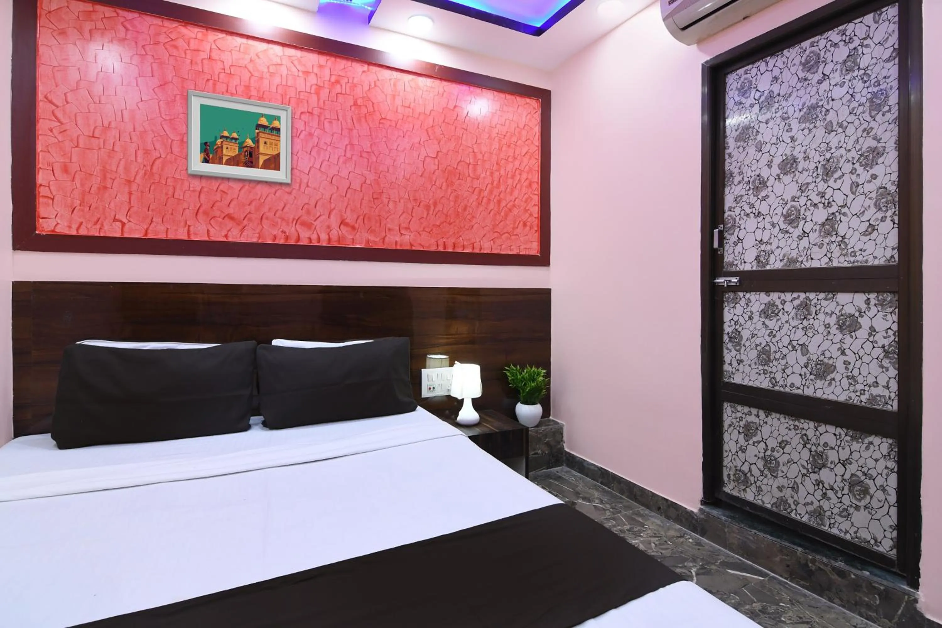 Bedroom, Bed in Hotel O Sigma