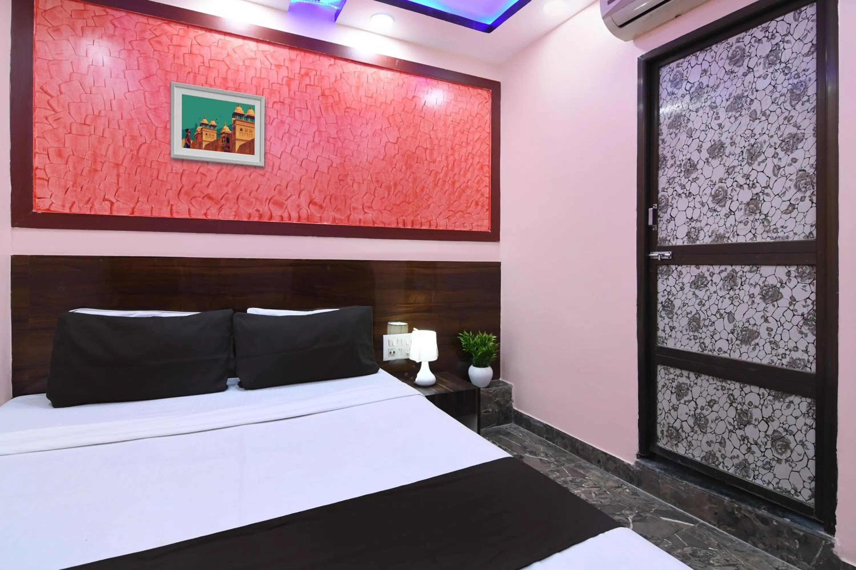 Bedroom, Bed in Hotel O Sigma