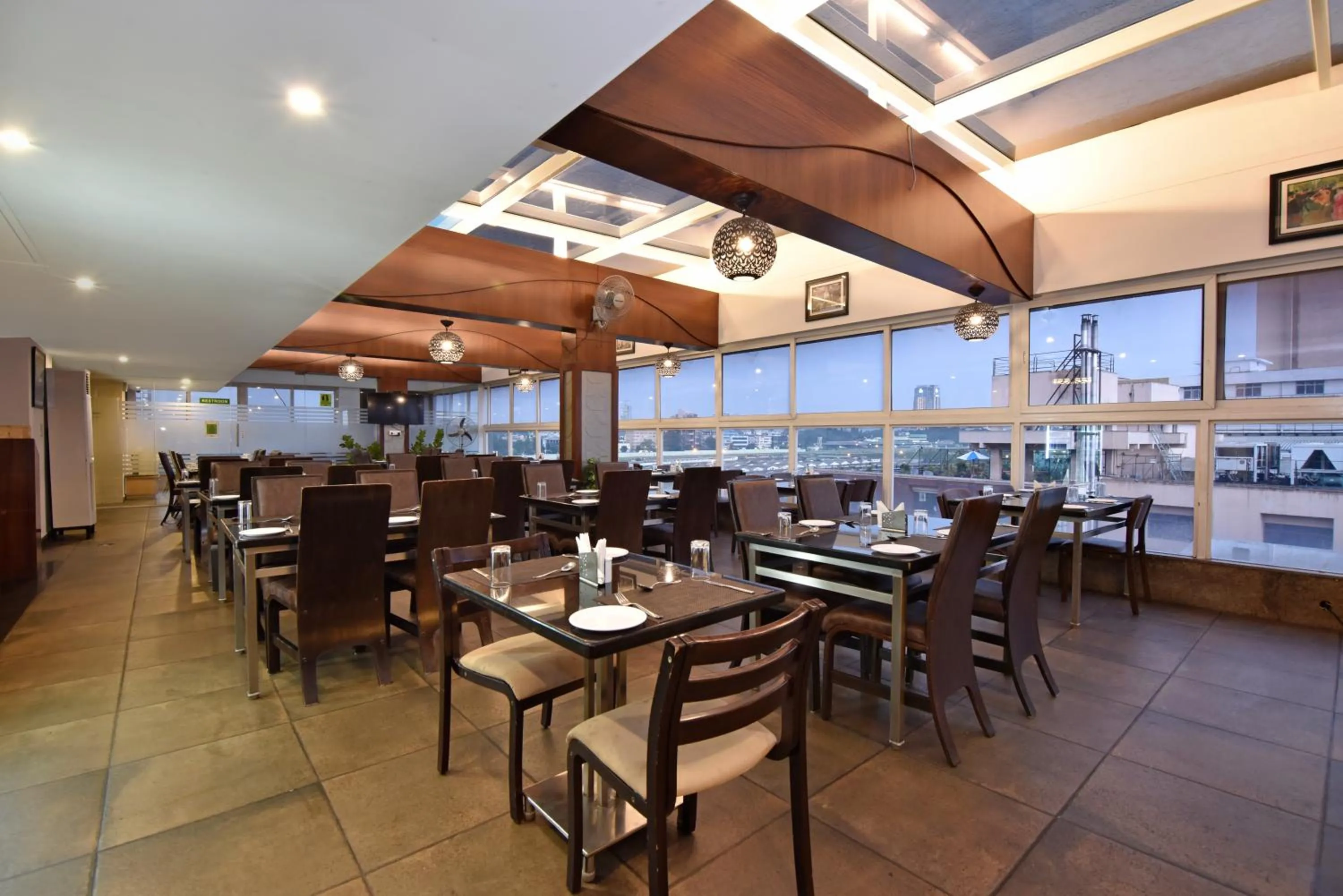 Restaurant/places to eat in I V Sanctum Hotel