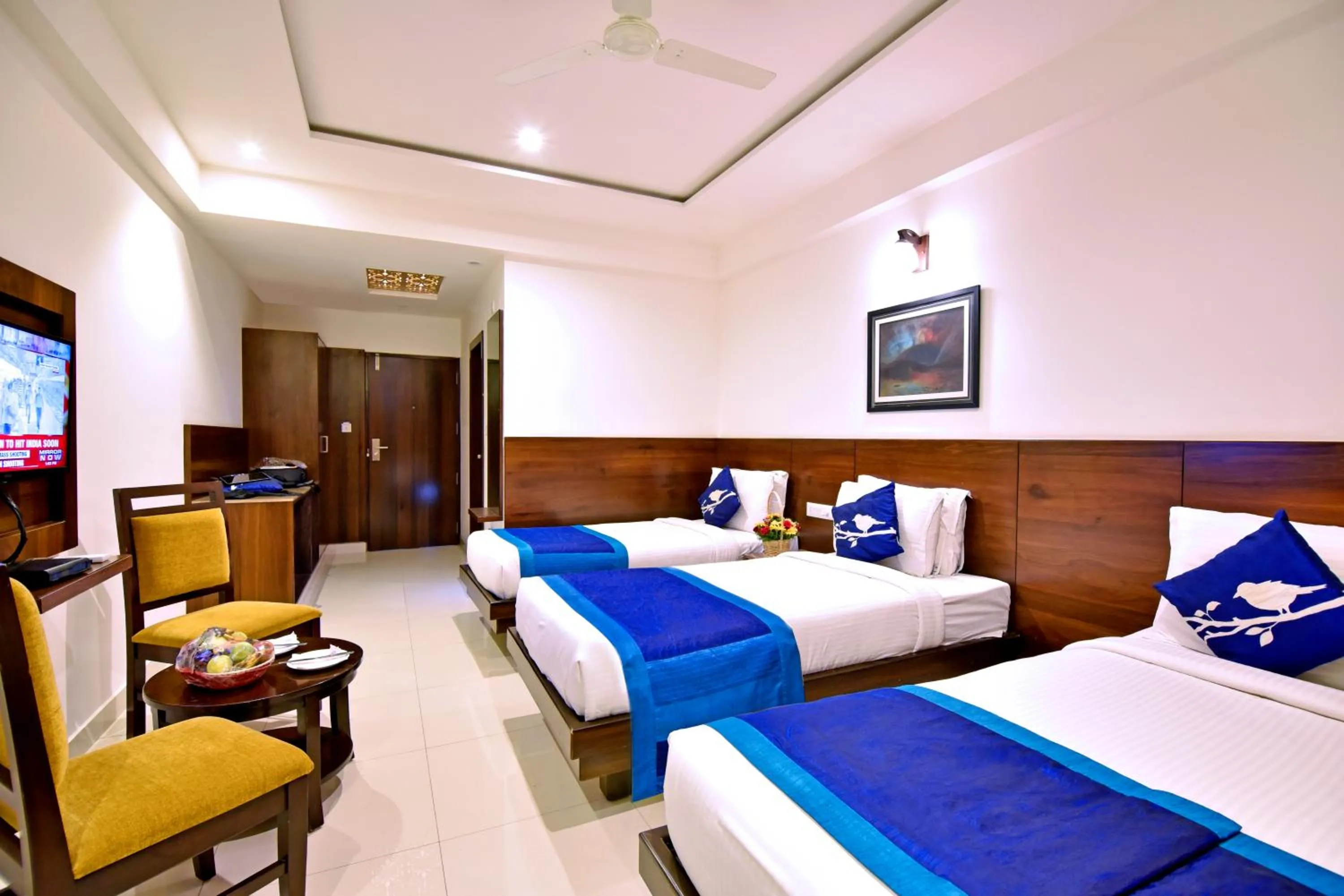 Bedroom, Bed in I V Sanctum Hotel