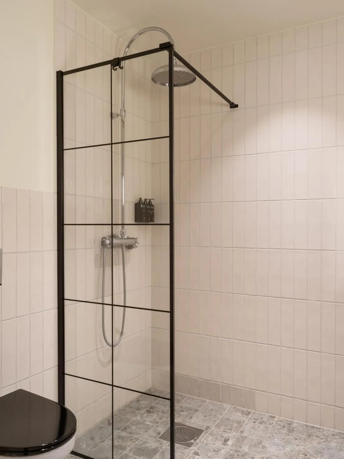 Shower in Elite Hotel Mårtenson