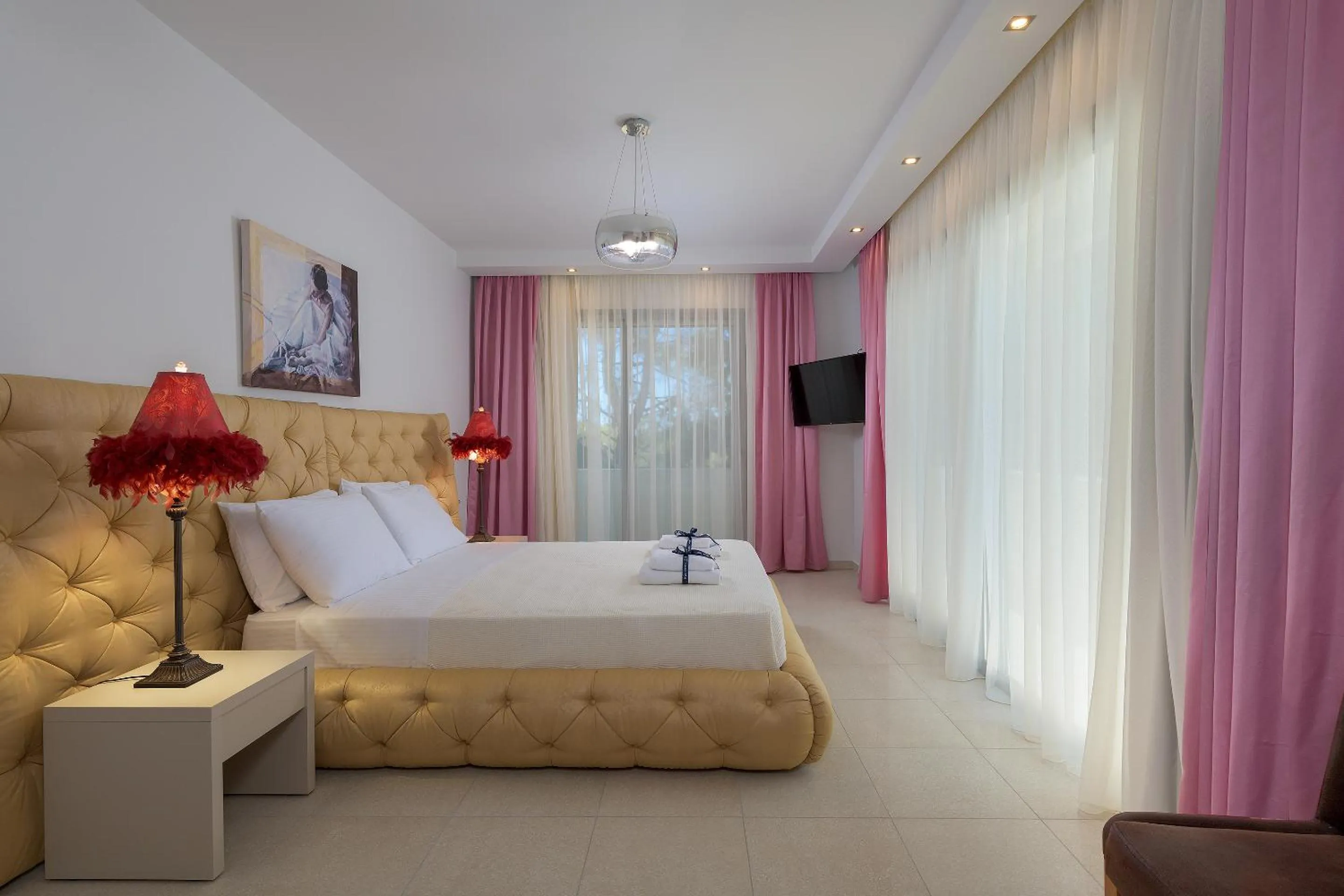 Bedroom, Bed in Bella Foresta Villa