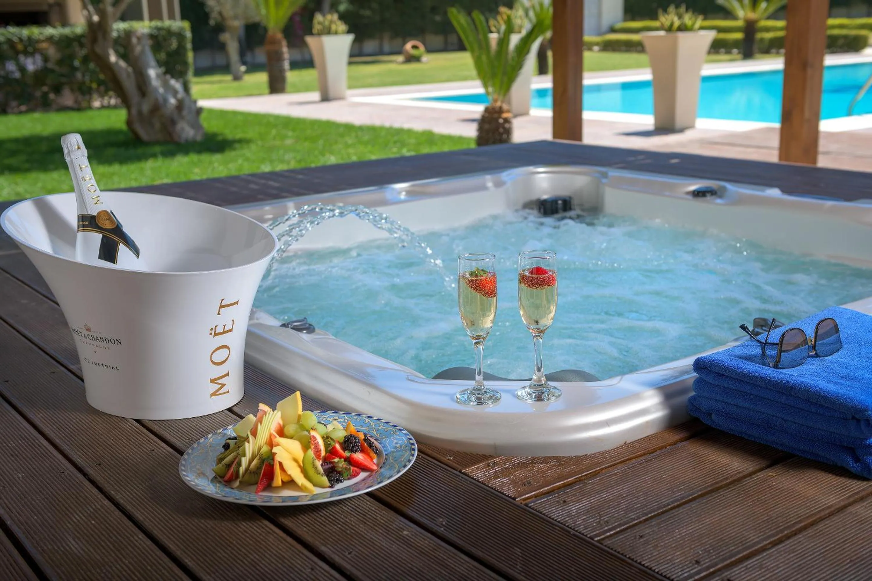 Hot Tub in Bella Foresta Villa