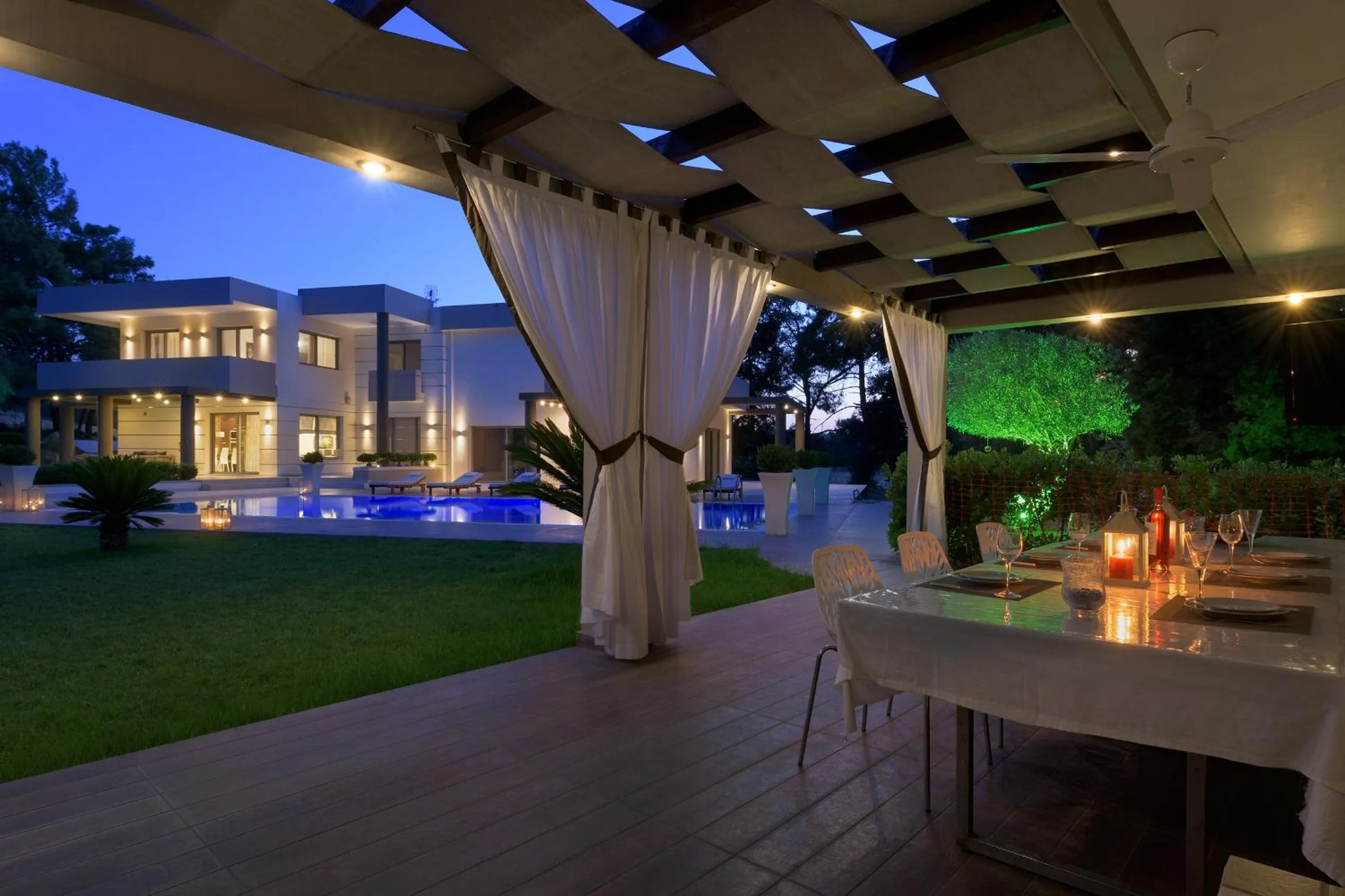 BBQ facilities in Bella Foresta Villa