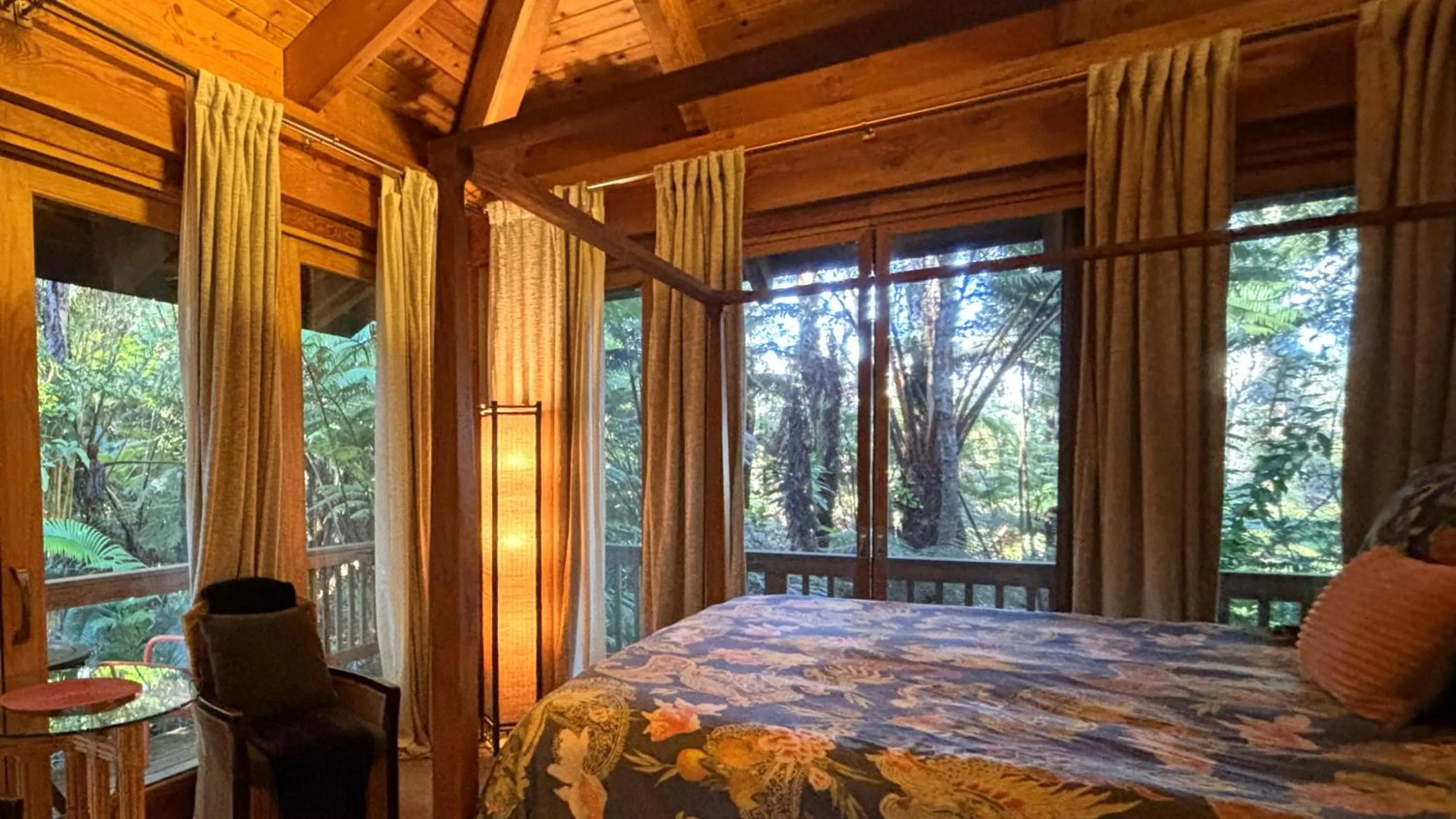 Bed in At the Craters Edge