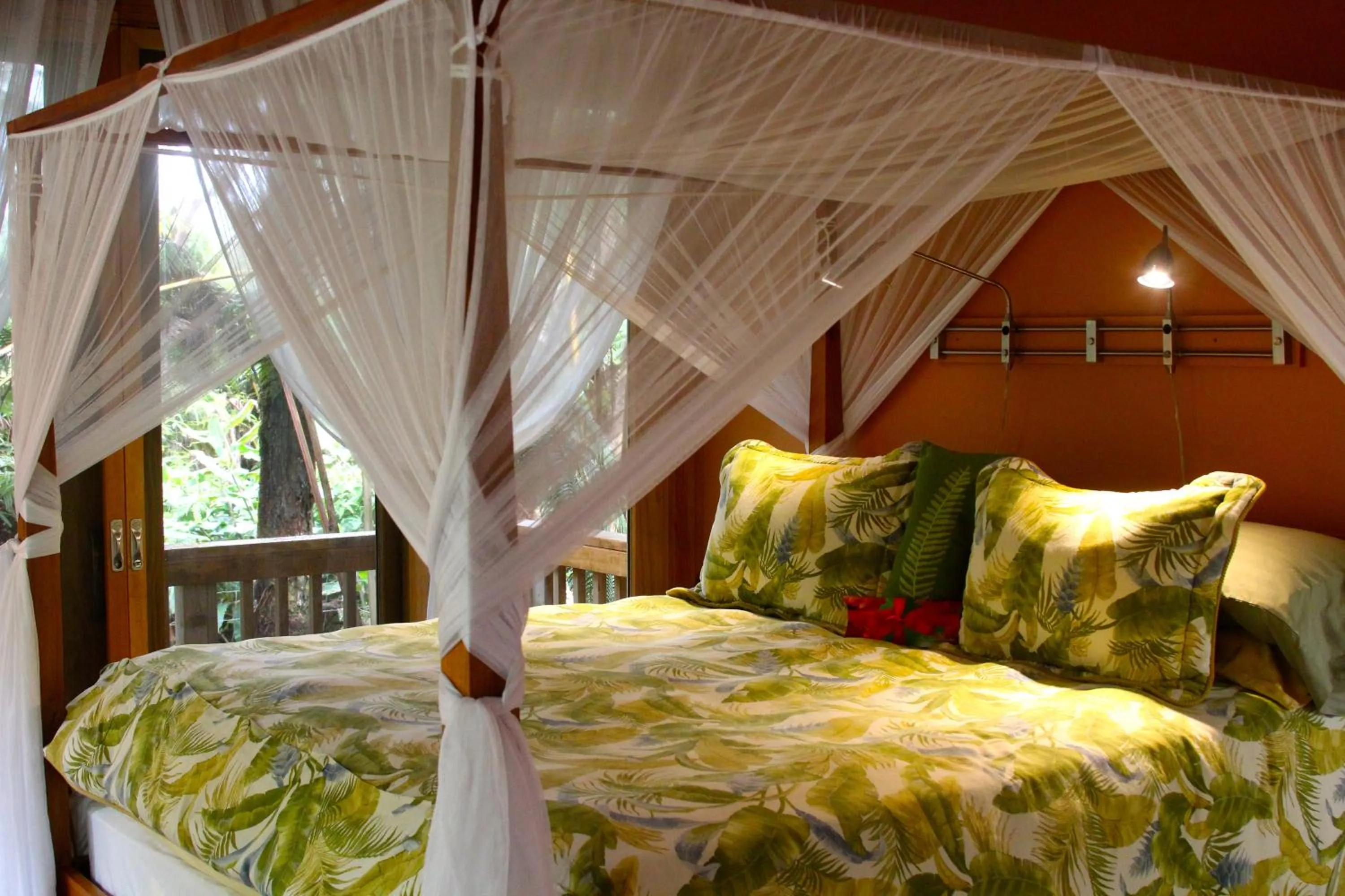 Bed in At the Craters Edge