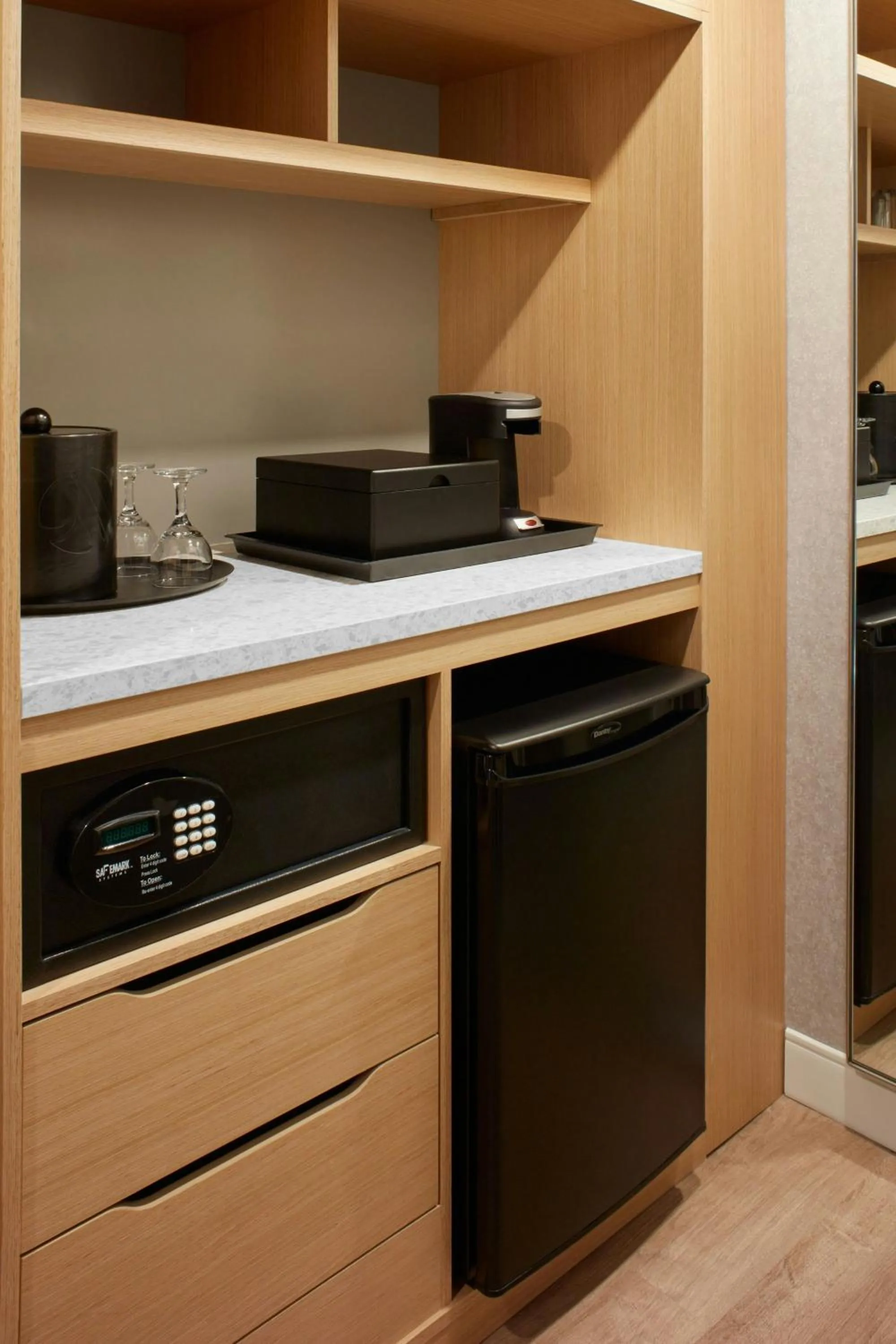 Photo of the whole room in Montreal Marriott Chateau Champlain