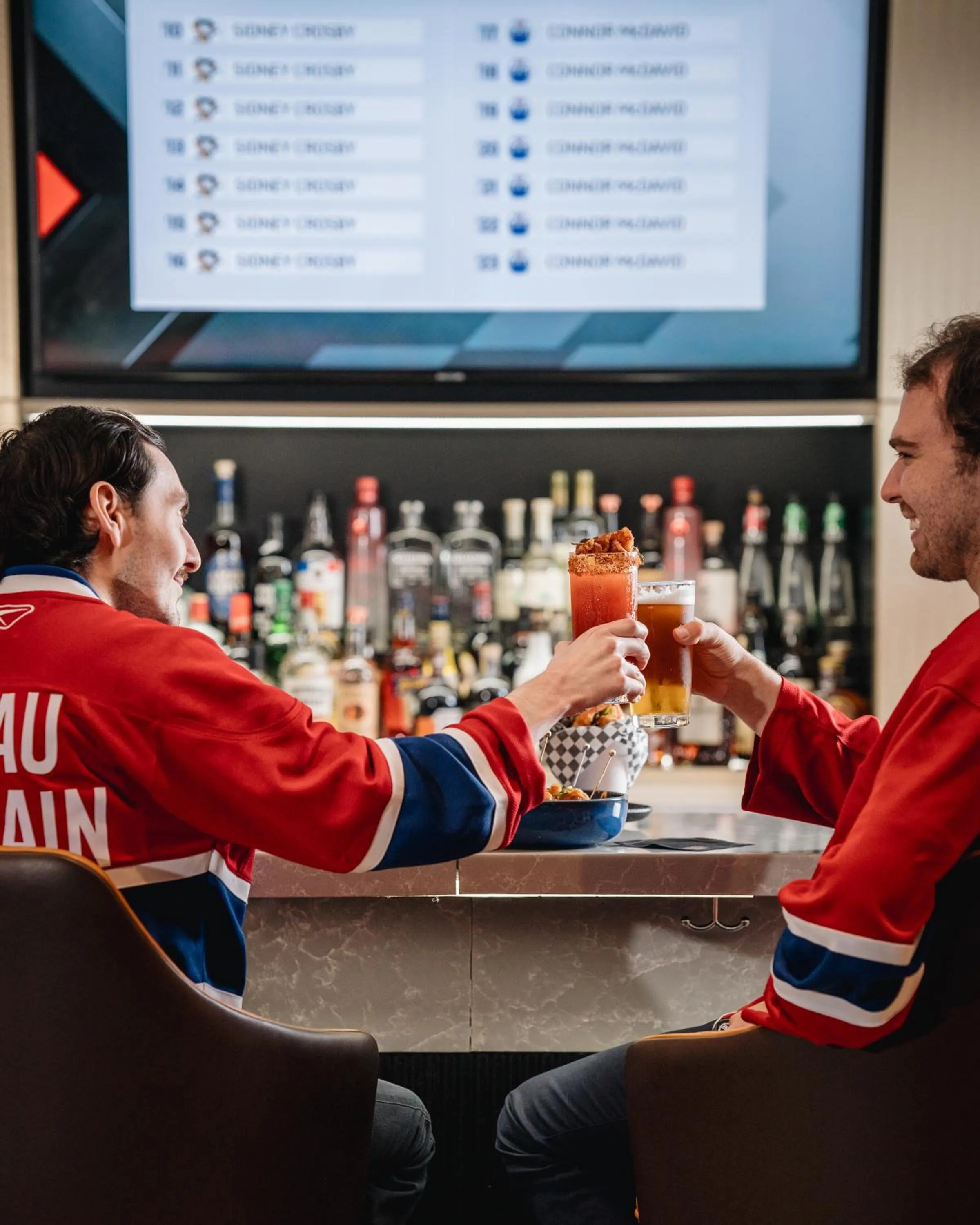 Lounge or bar in Montreal Marriott Chateau Champlain