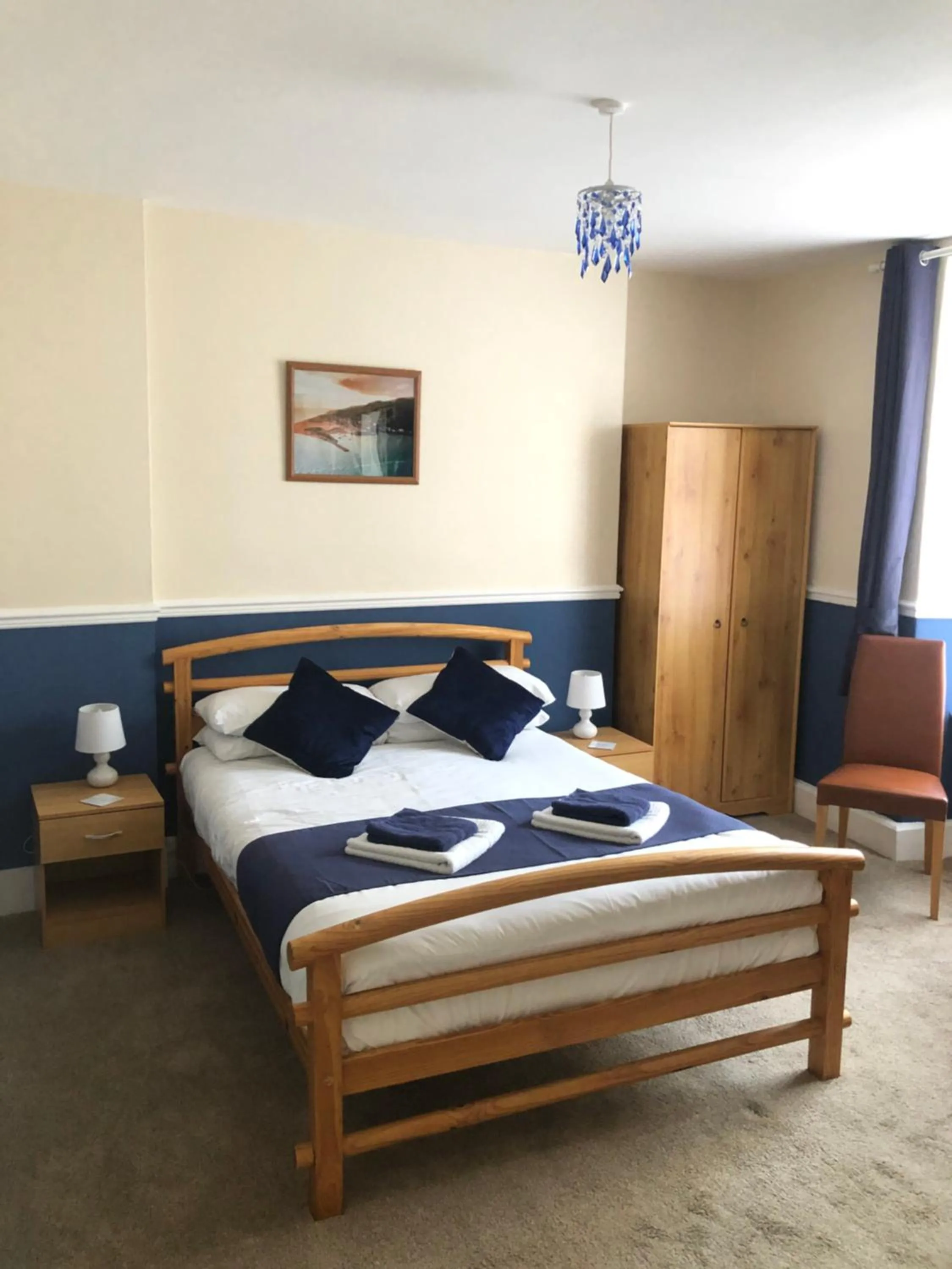 Bed in Leamington House