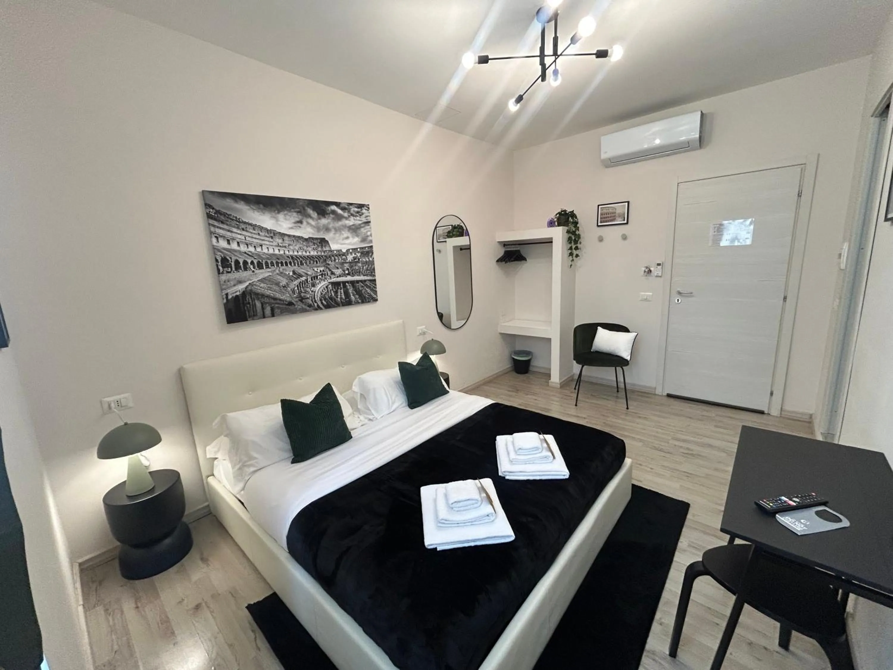 air conditioner in San Pietro Rooms 84