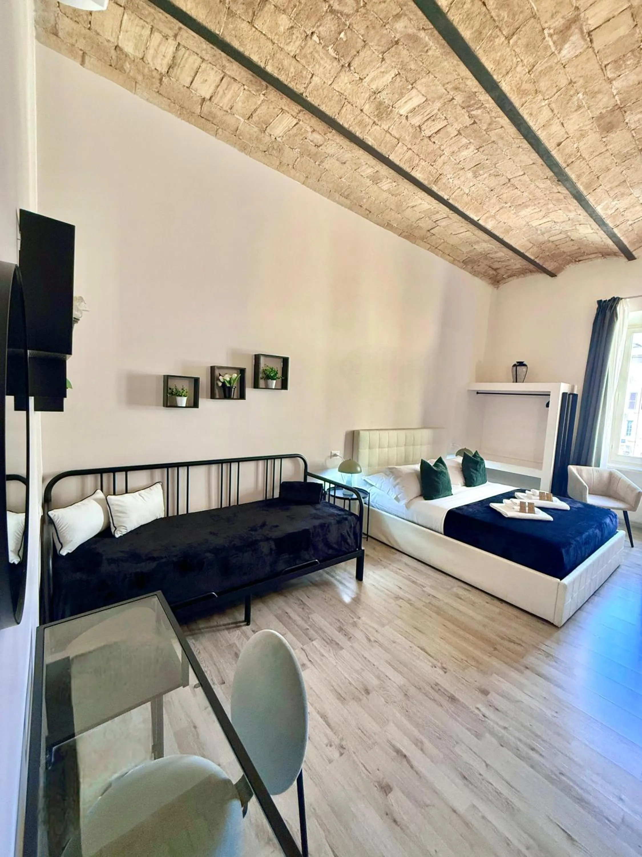 Photo of the whole room, Bed in San Pietro Rooms 84