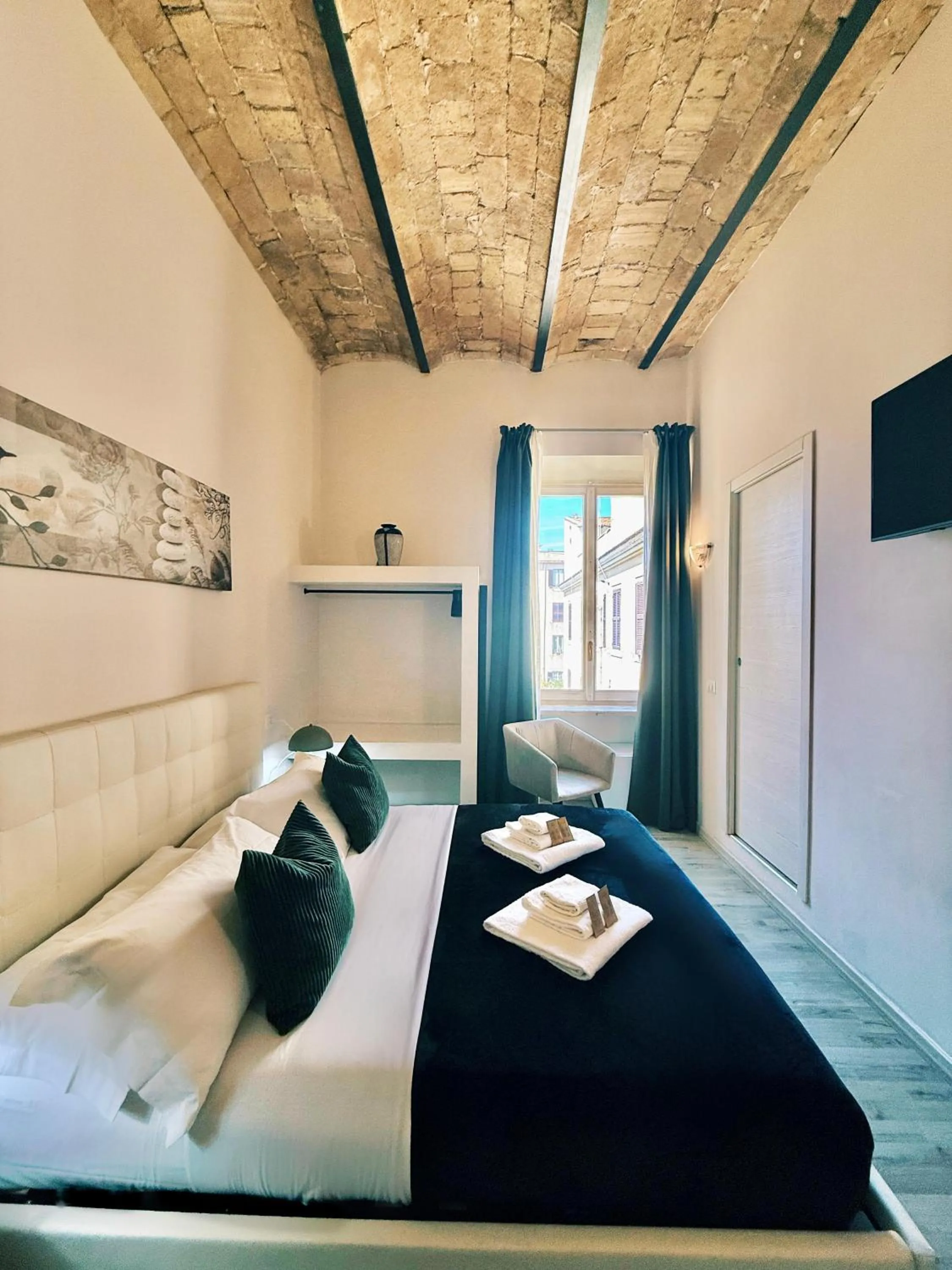 Photo of the whole room, Bed in San Pietro Rooms 84