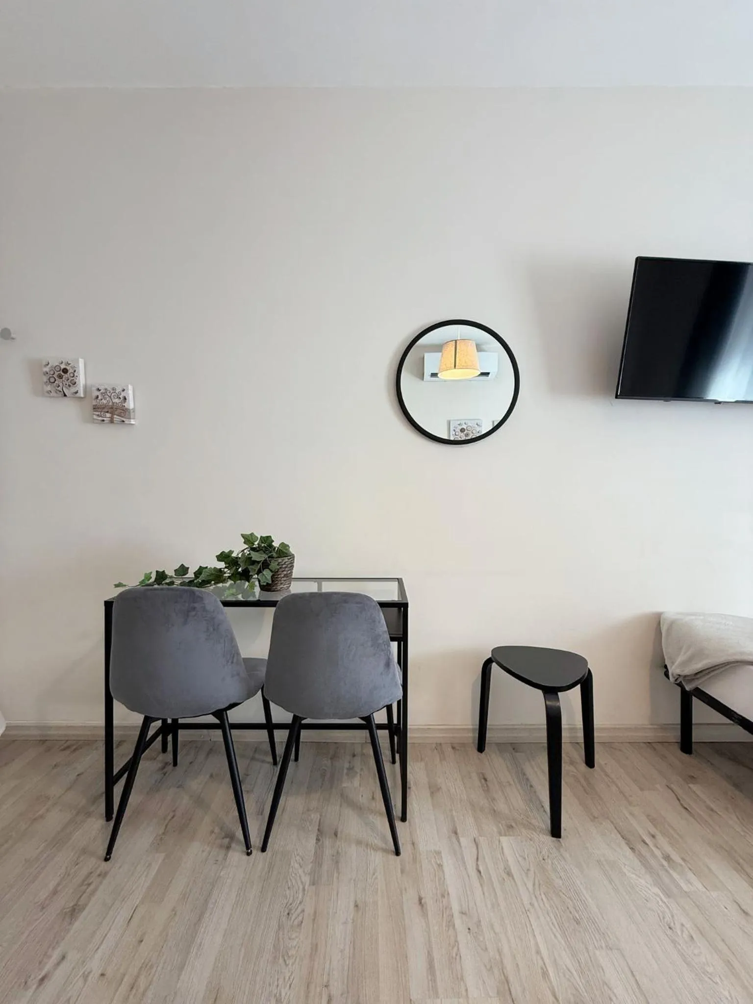 TV and multimedia in San Pietro Rooms 84