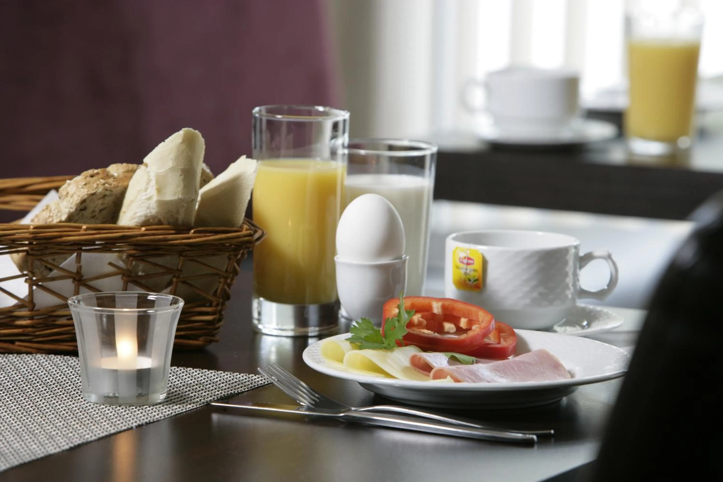 Continental breakfast in Brattvåg Fjordhotell