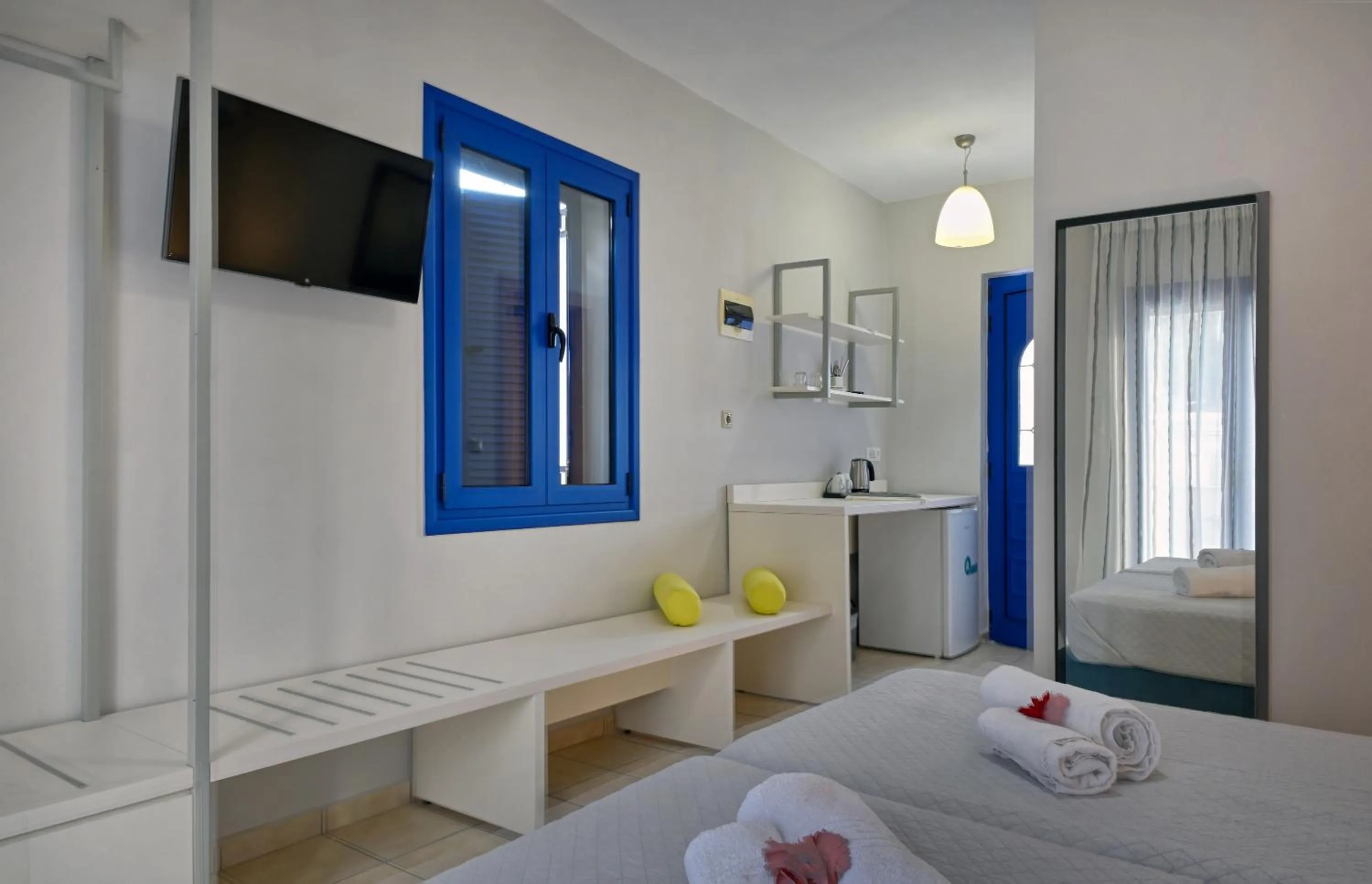 Bed in Sfakian Horizon