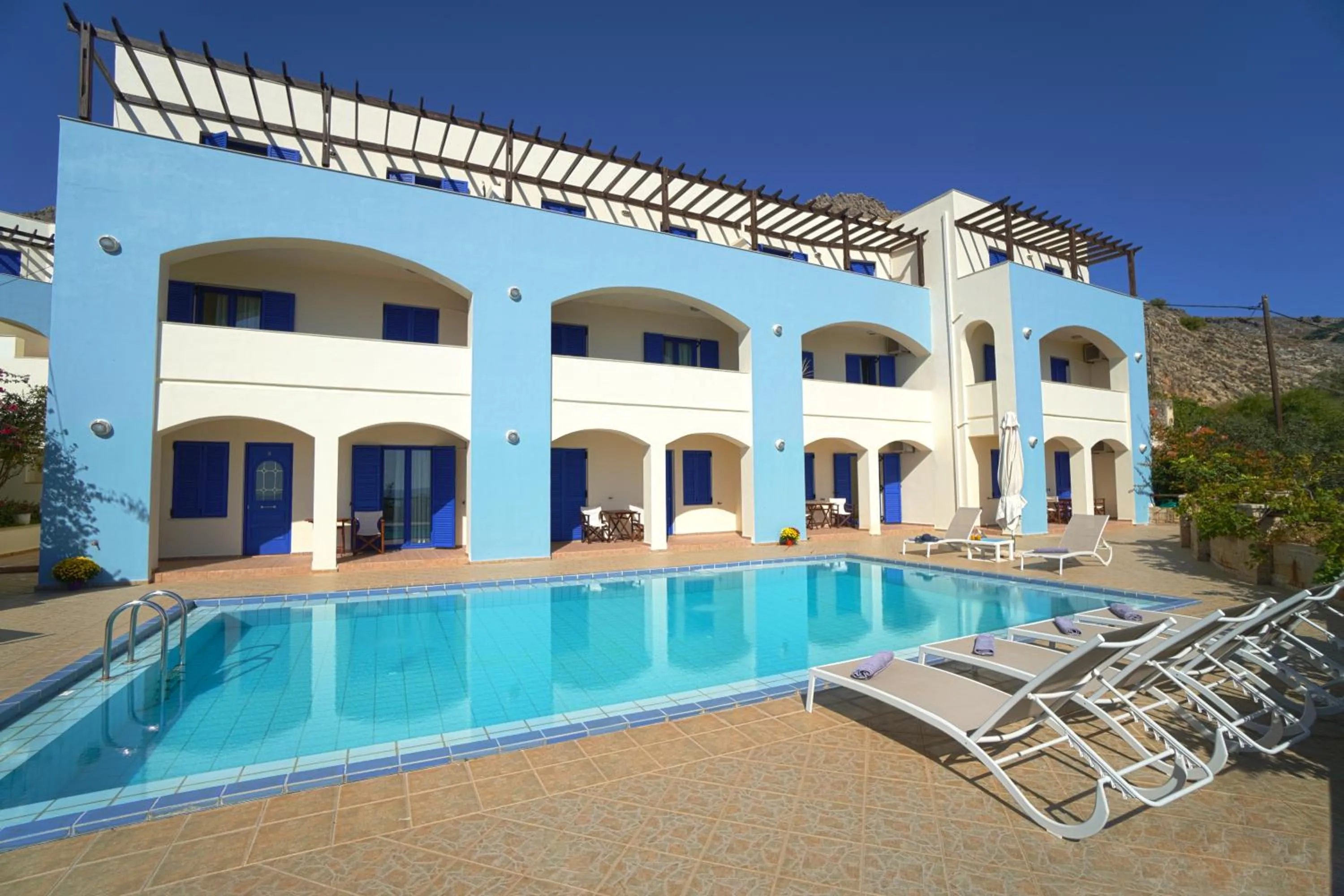 Property building in Sfakian Horizon