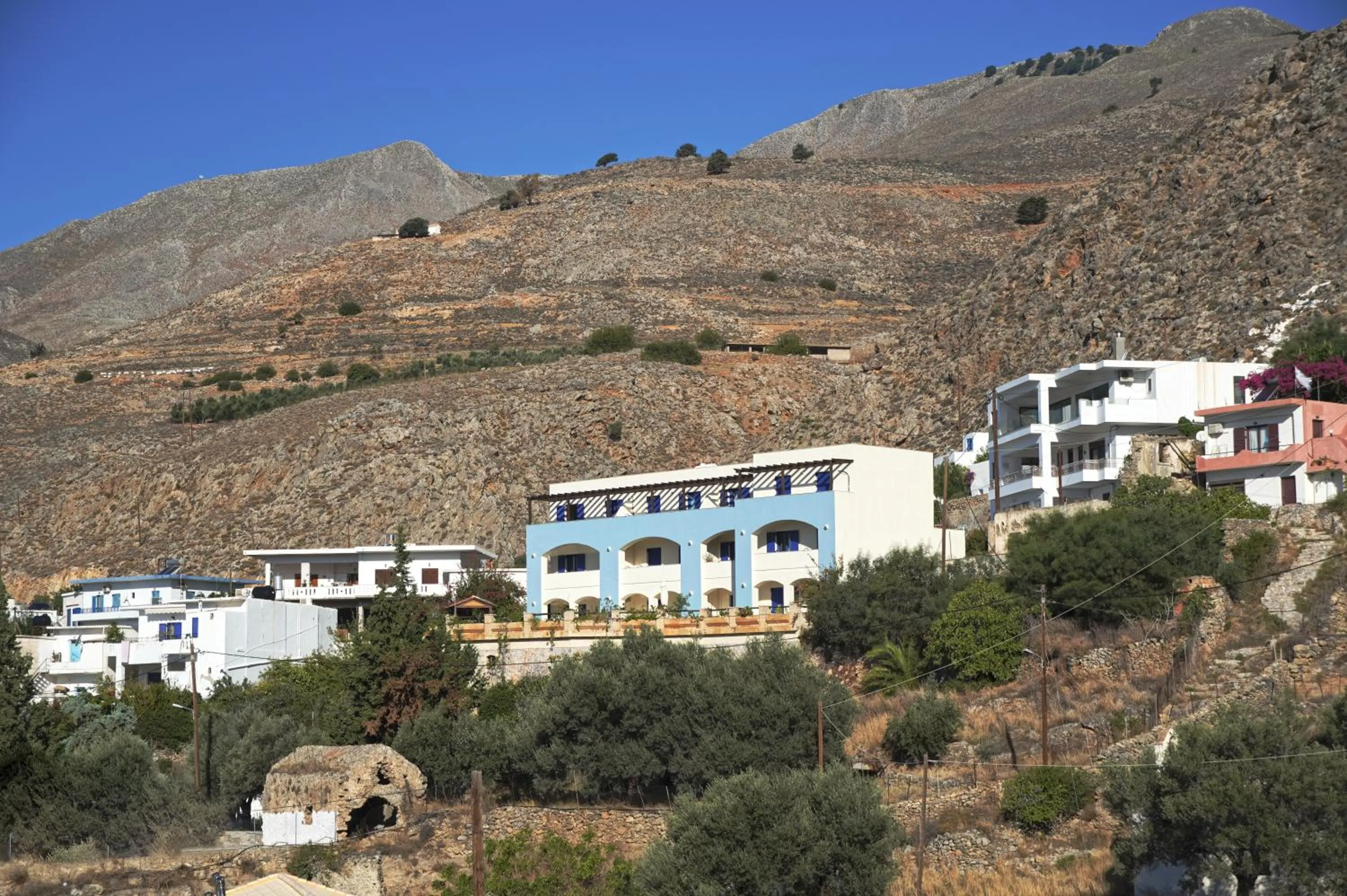 Property building in Sfakian Horizon