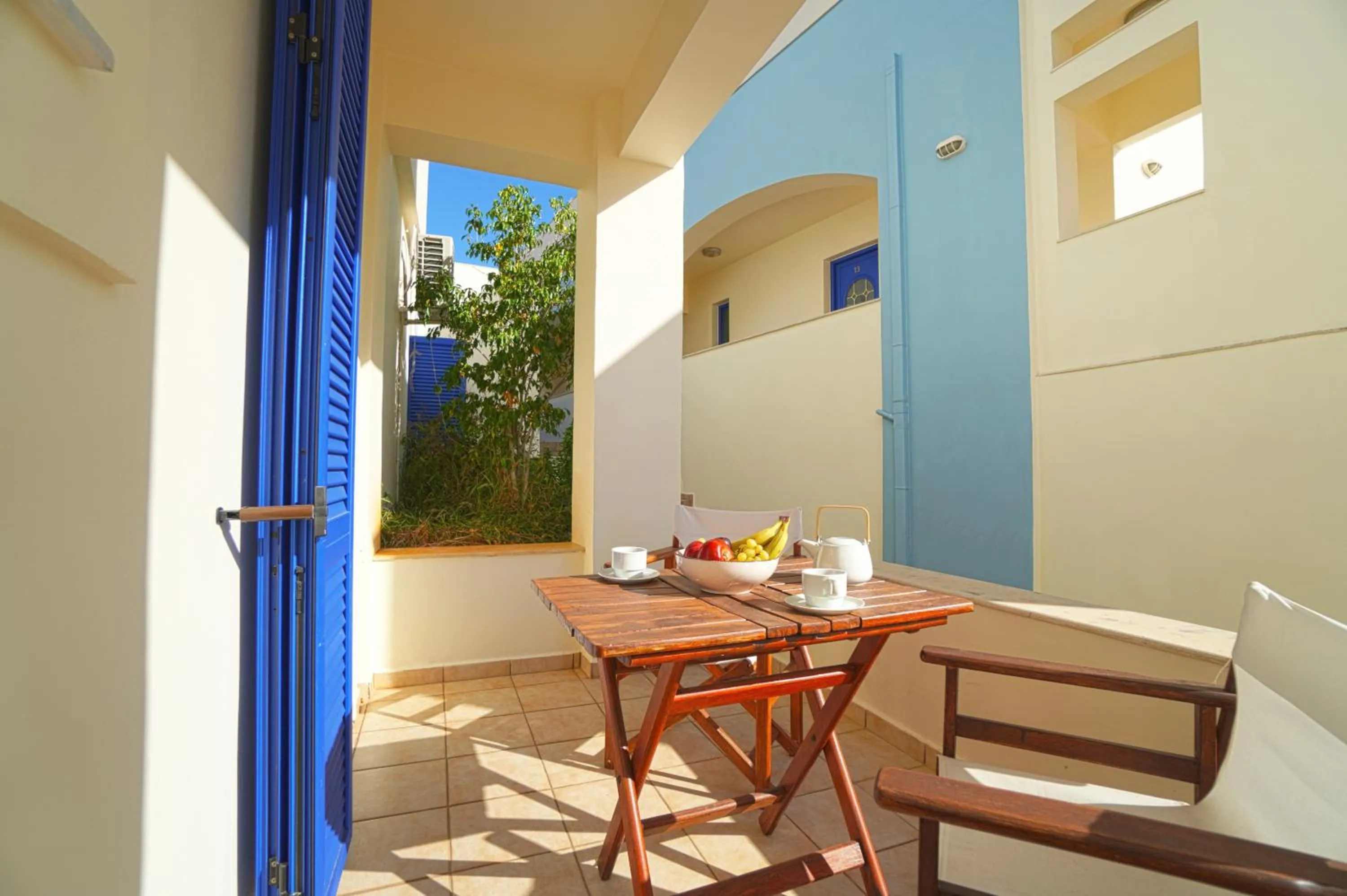 Day in Sfakian Horizon