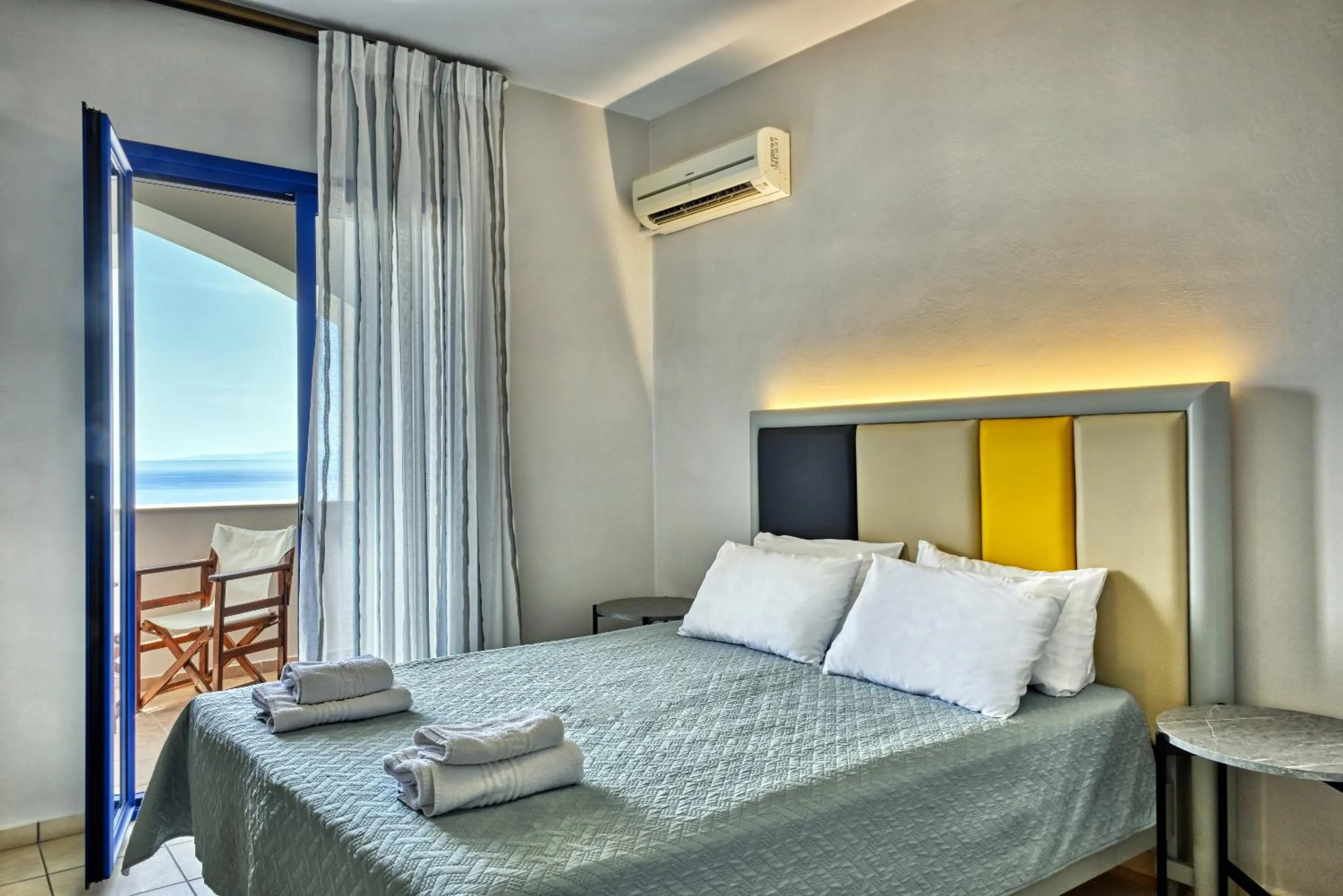 Bed in Sfakian Horizon