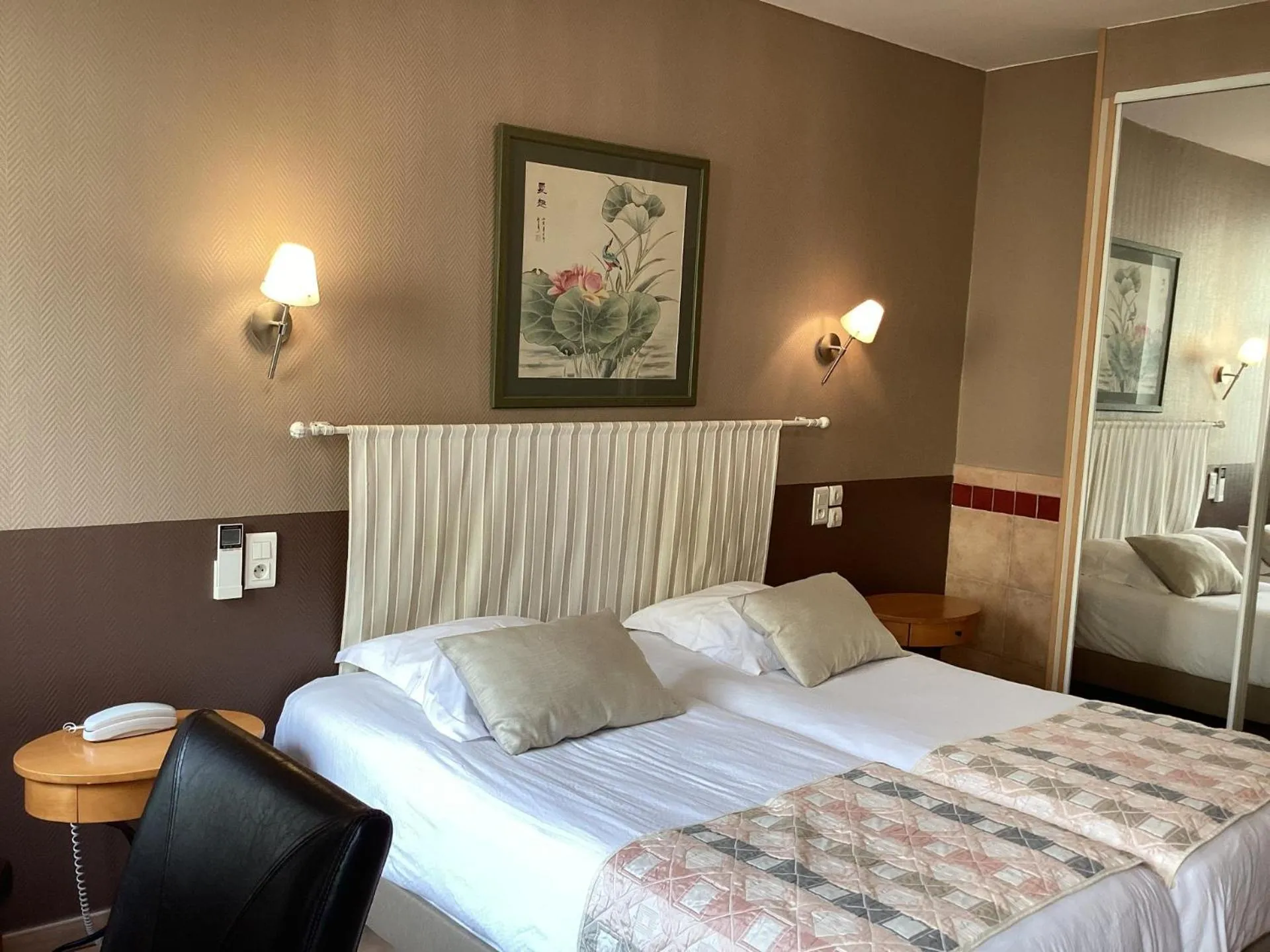 Photo of the whole room, Bed in Logis Hôtel Restaurant de la Paix