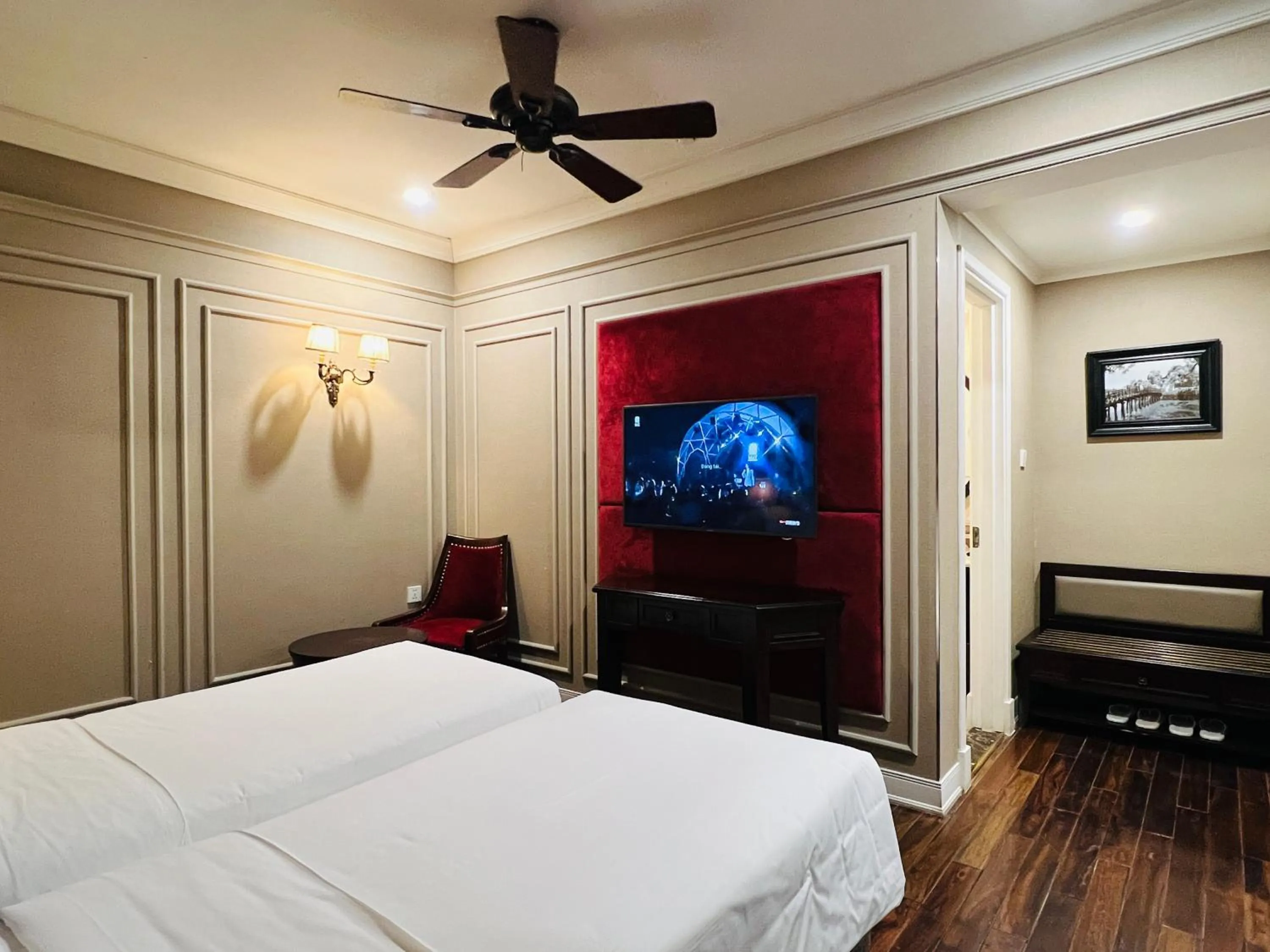 Bed in Hotel du Monde