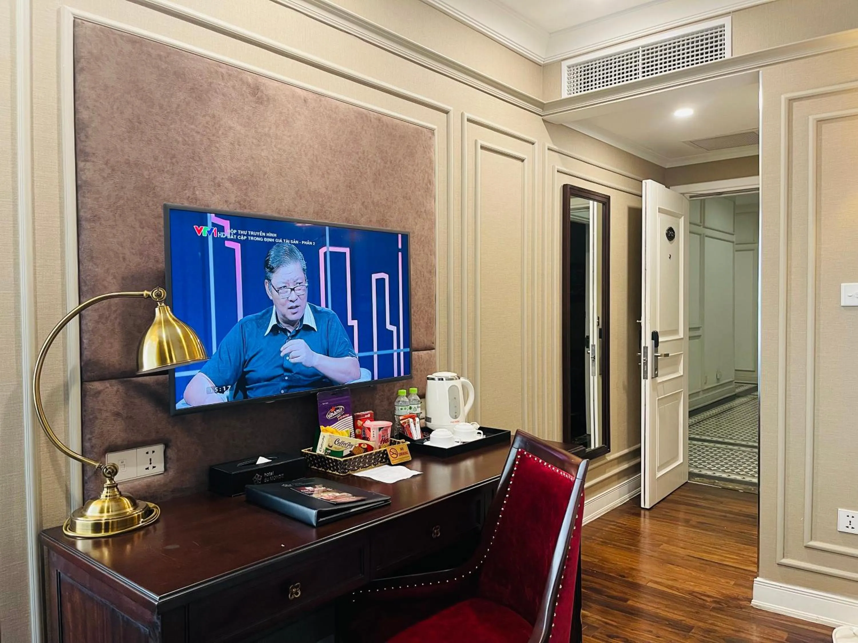 TV and multimedia in Hotel du Monde