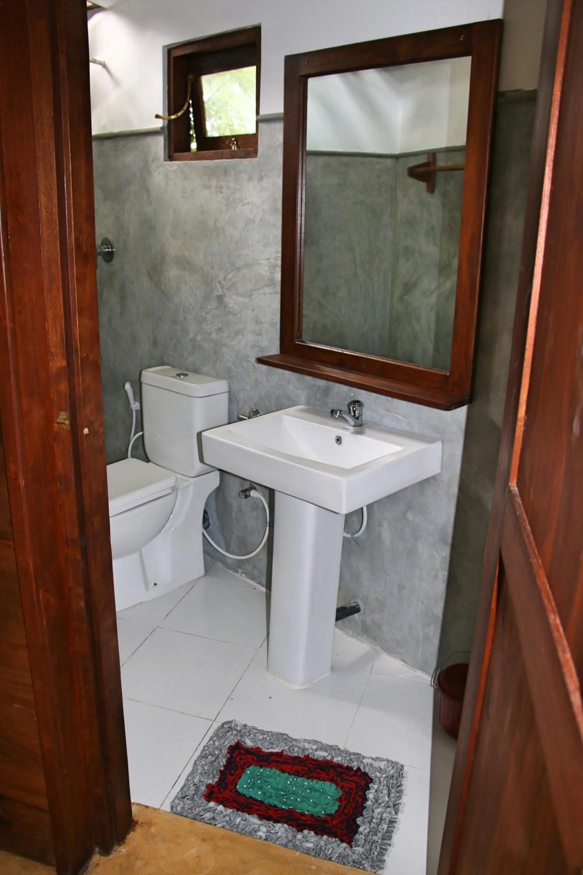 Toilet in Shiva's Beach Cabanas