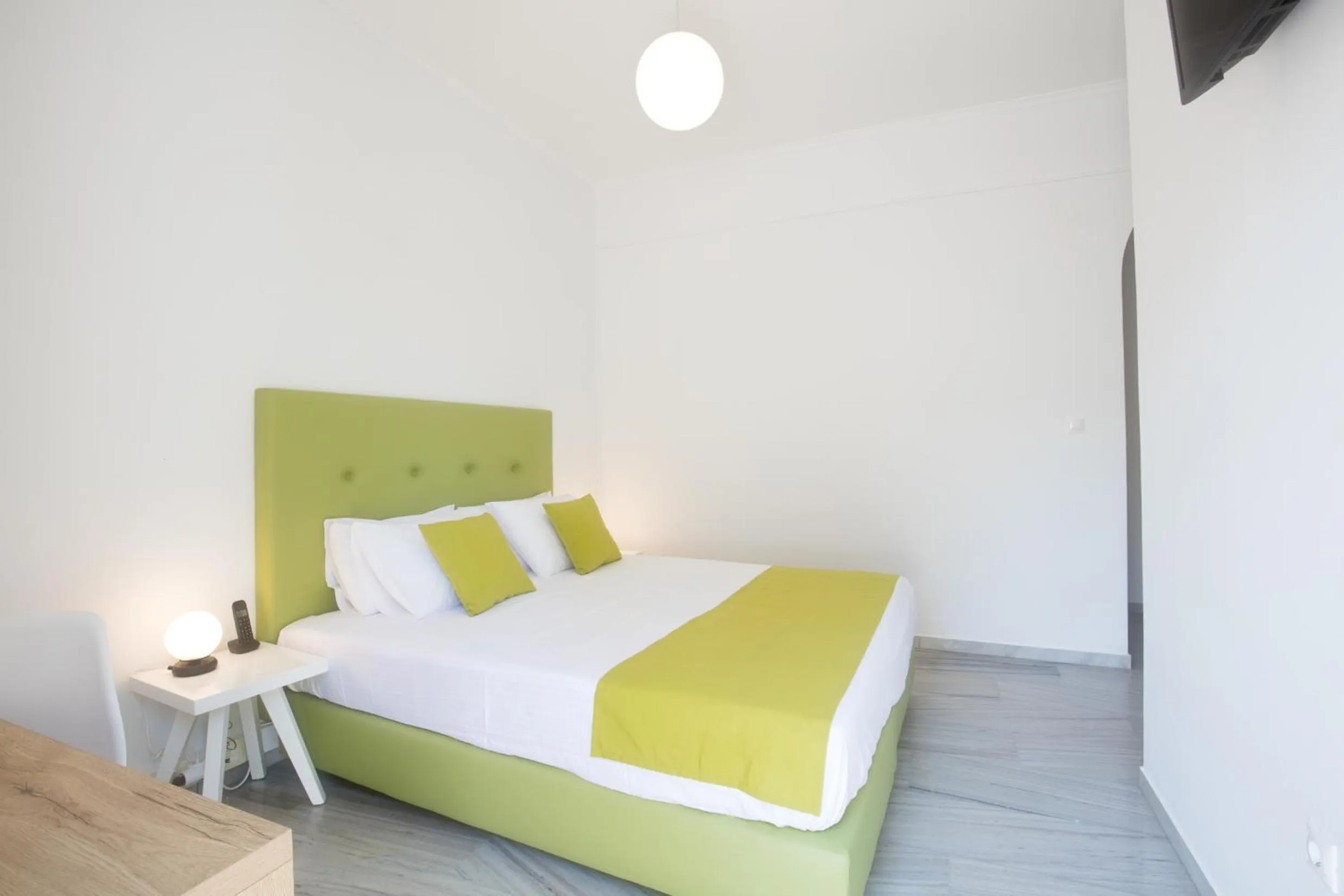 Bedroom, Bed in Acqua Vatos Paros Hotel