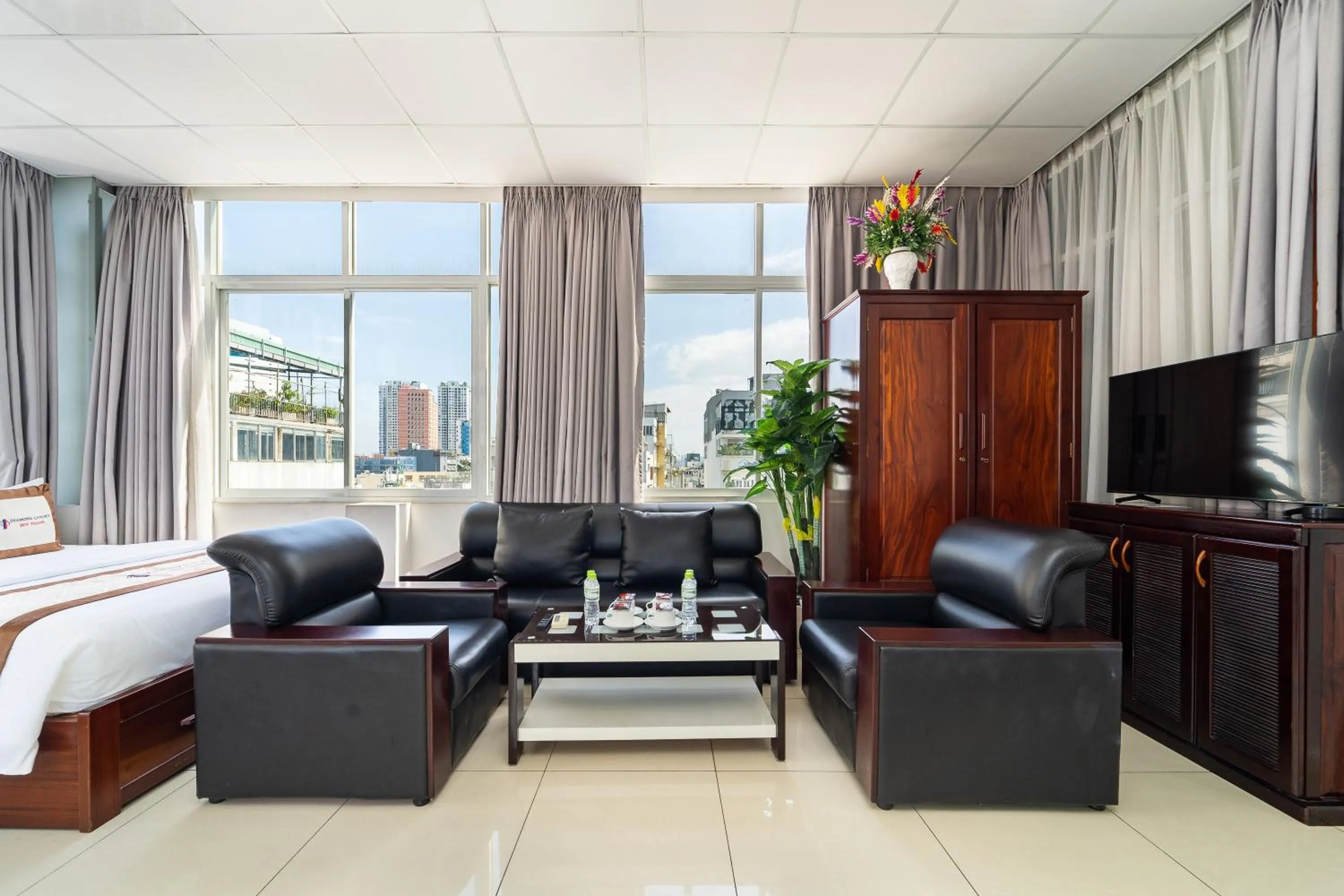 Bed in Diamond Luxury Ben Thanh