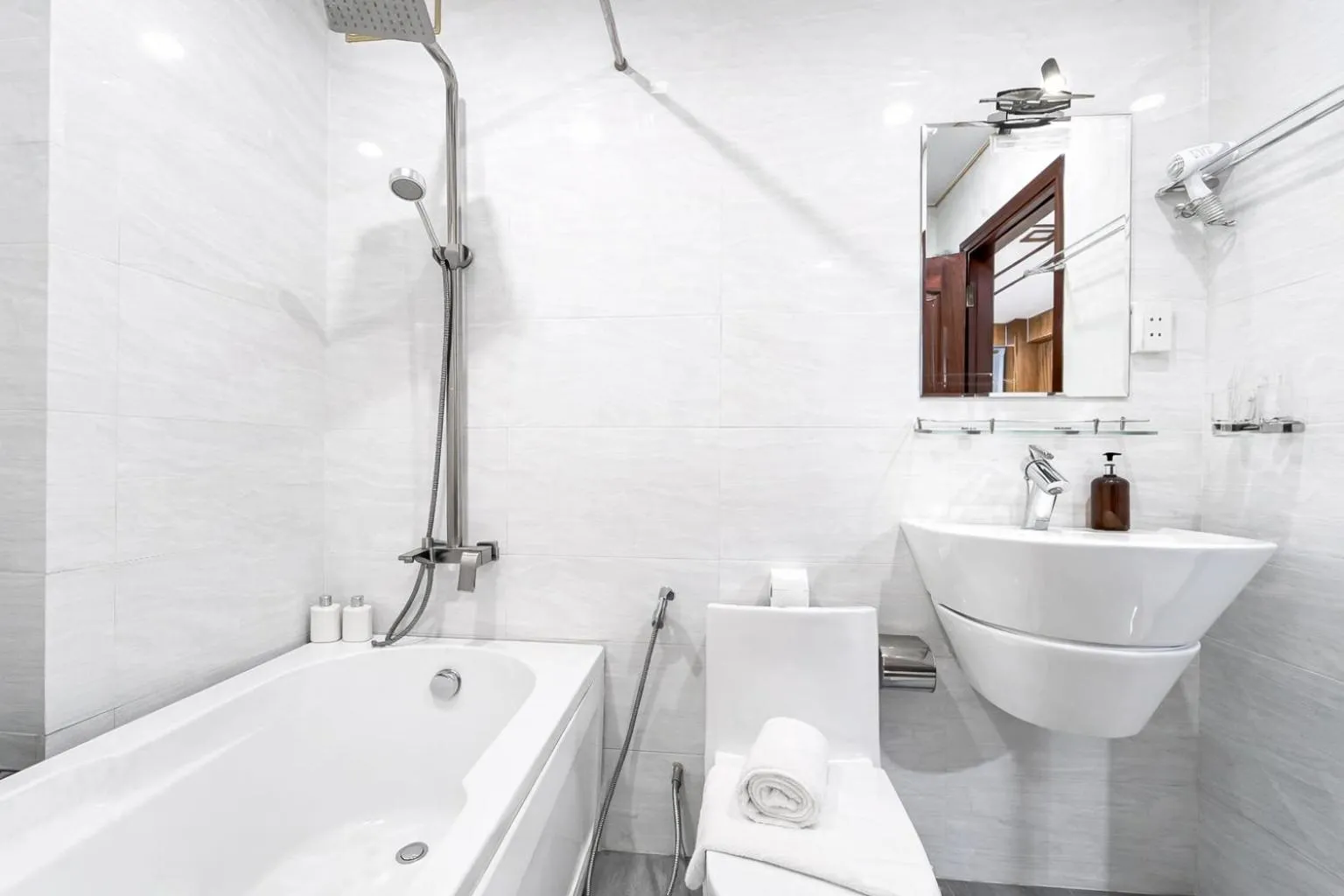 Diamond Luxury Ben Thanh