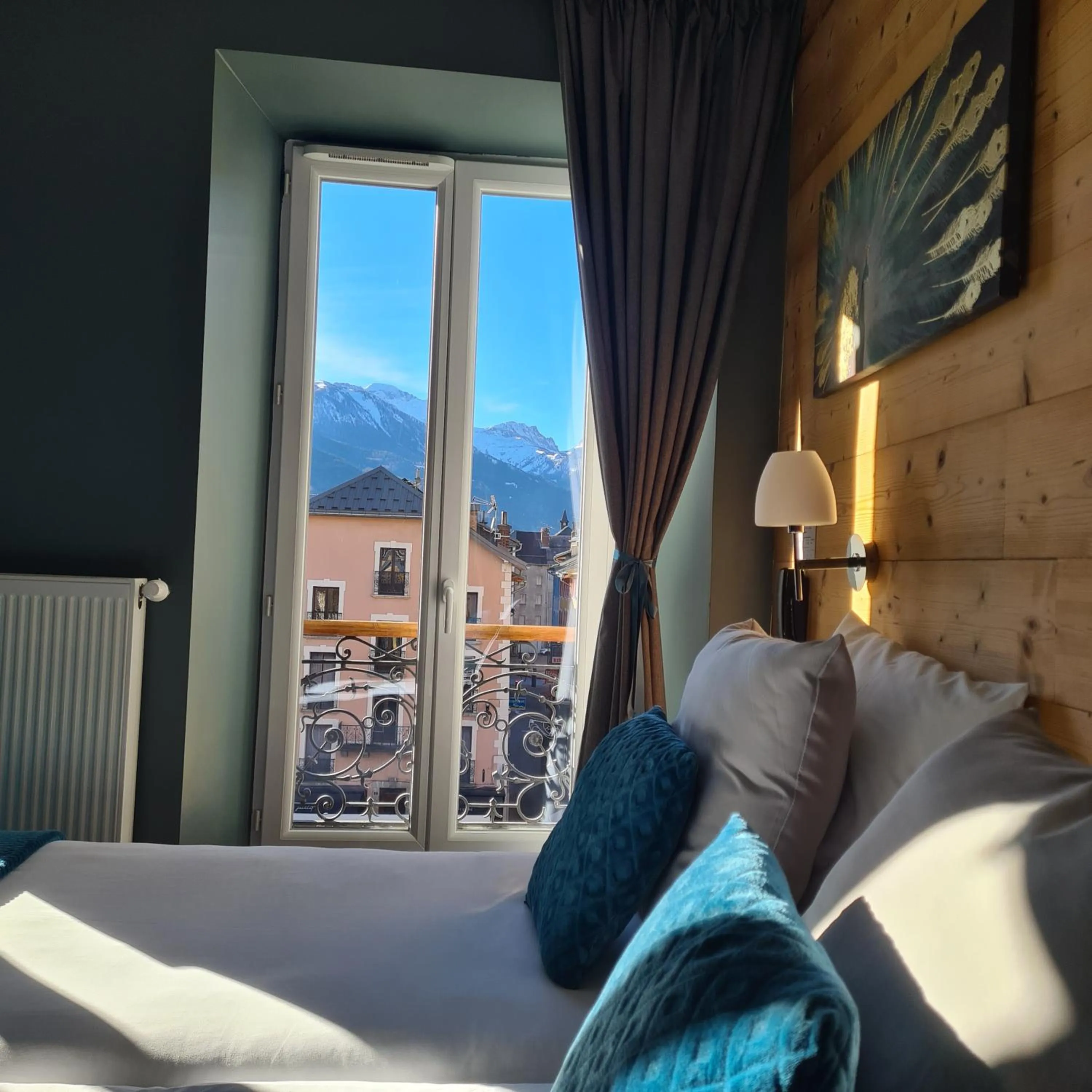 Photo of the whole room, Bed in Le Grand Hotel