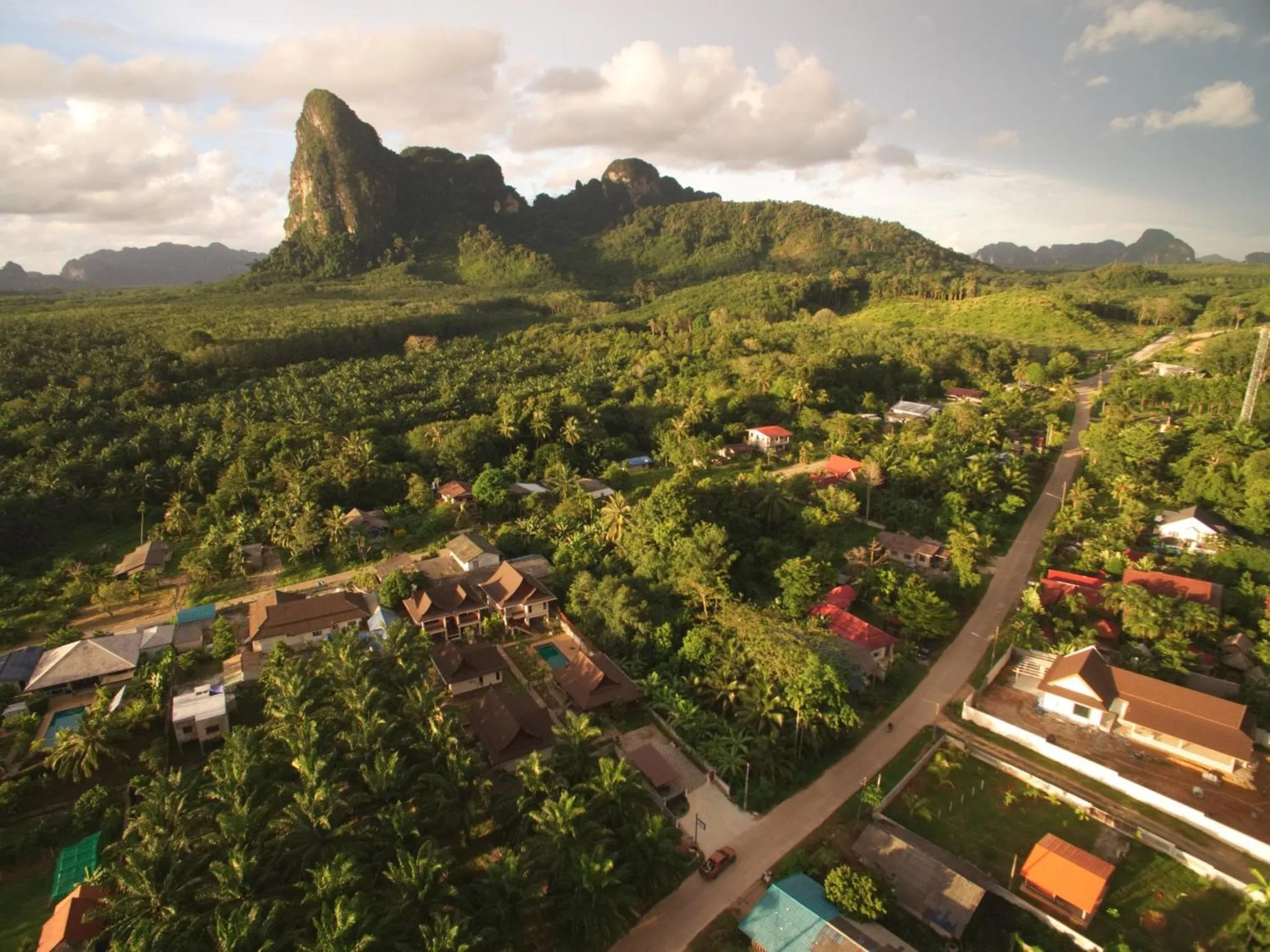 Property building in Chanapha Residence