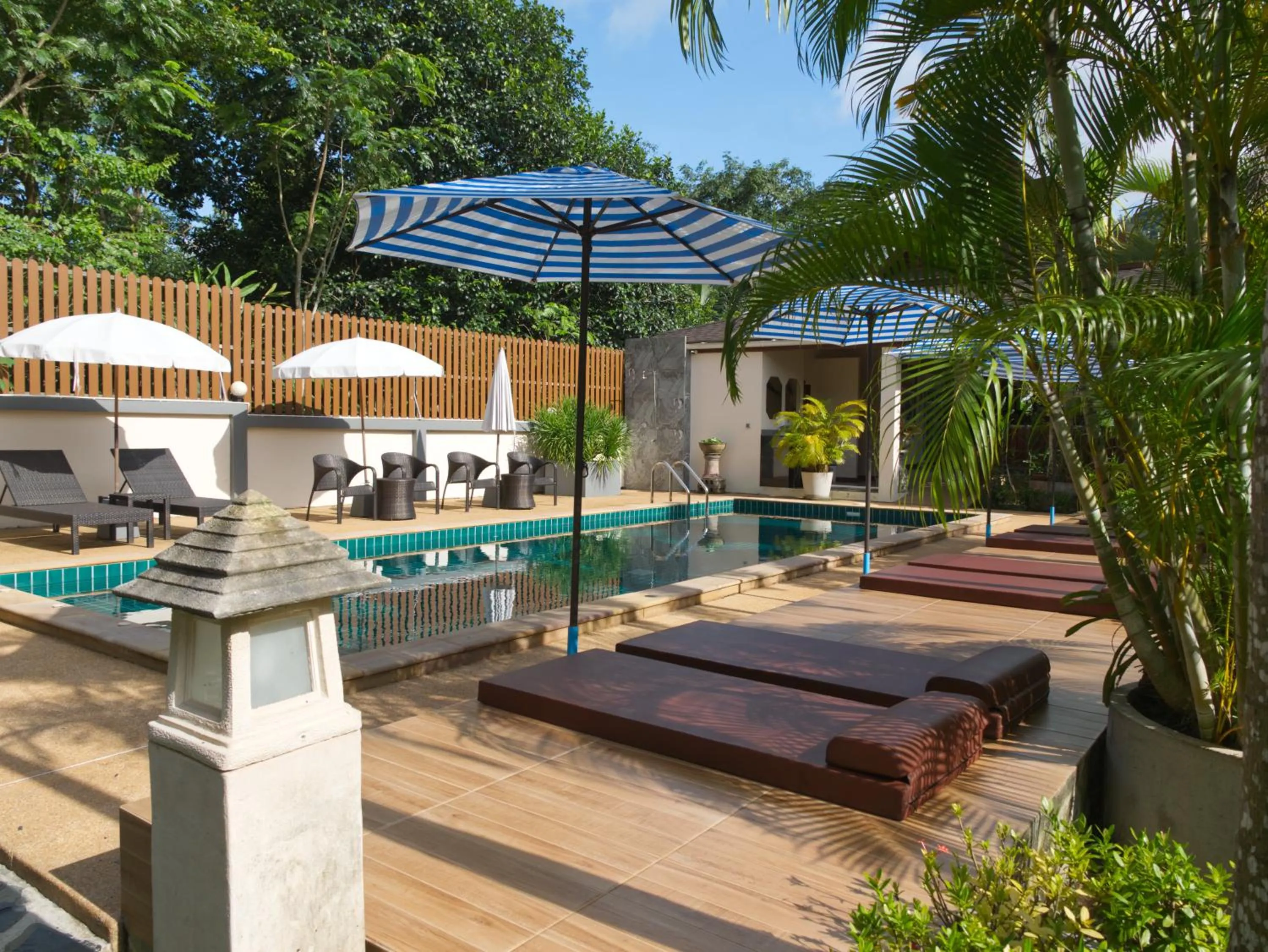 Swimming pool in Chanapha Residence