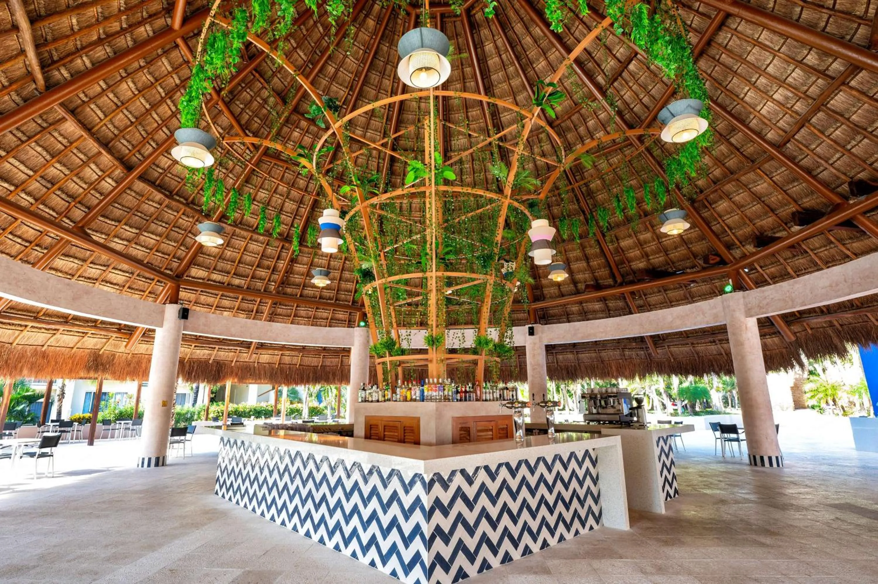 Lounge or bar in Viva Azteca by Wyndham, A Trademark All Inclusive Resort