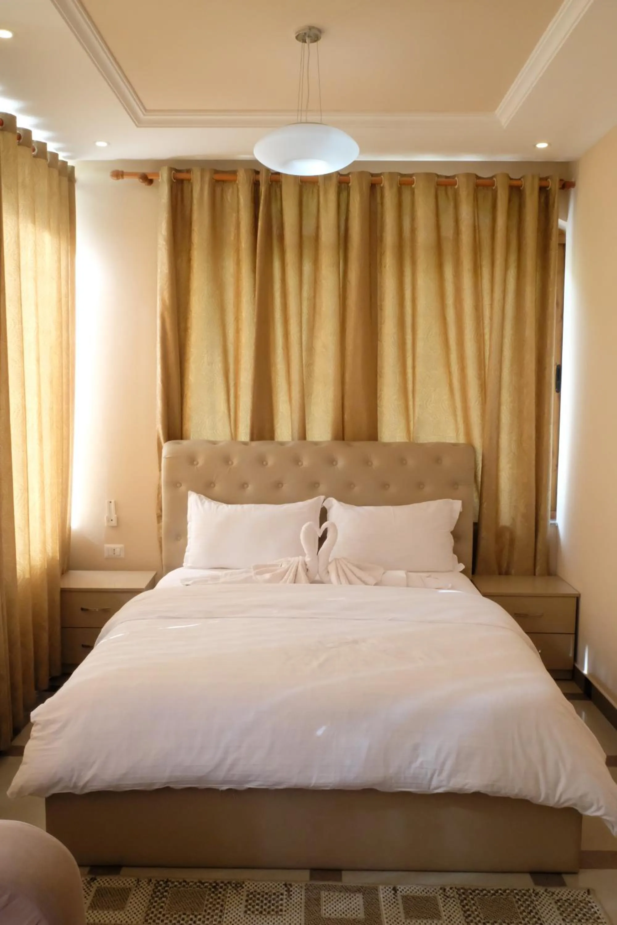 Photo of the whole room, Bed in Buna Park Hotel