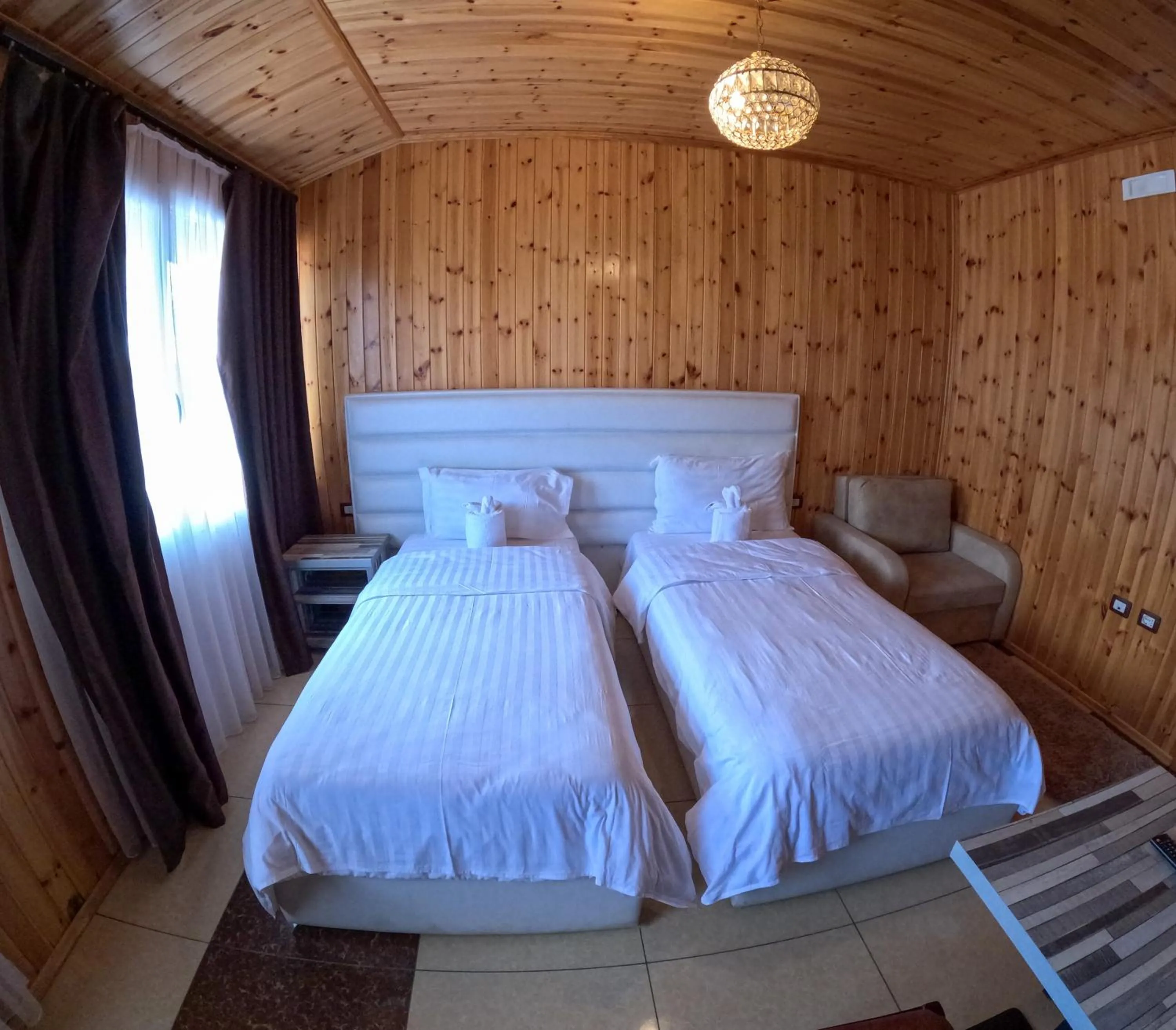 Photo of the whole room, Bed in Buna Park Hotel