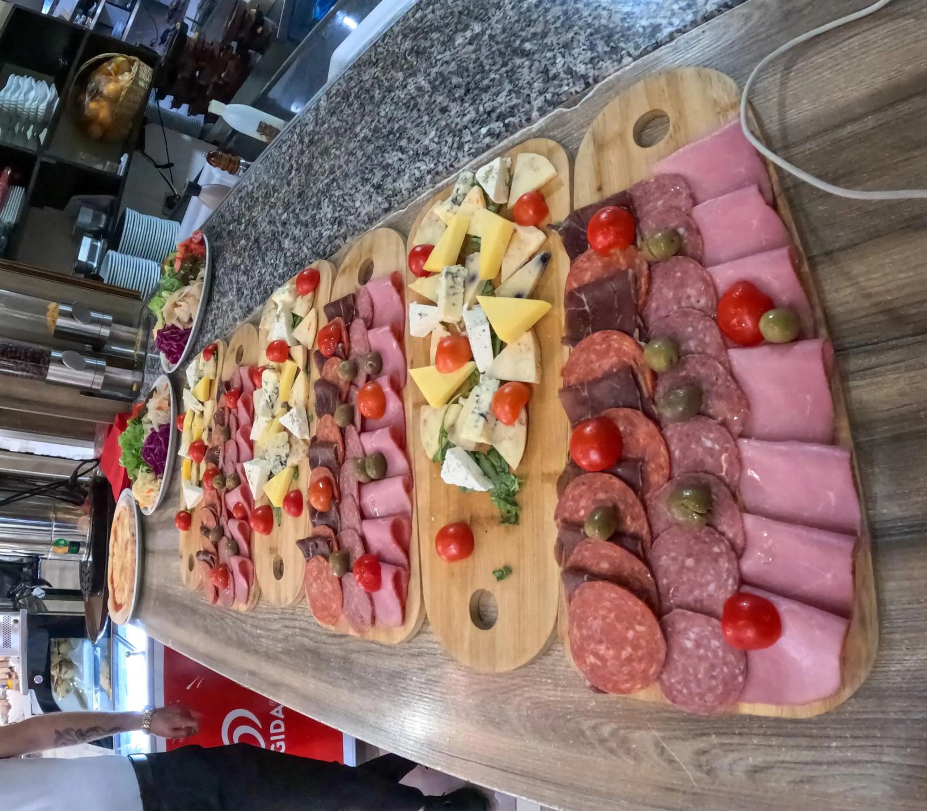 Buffet breakfast in Buna Park Hotel