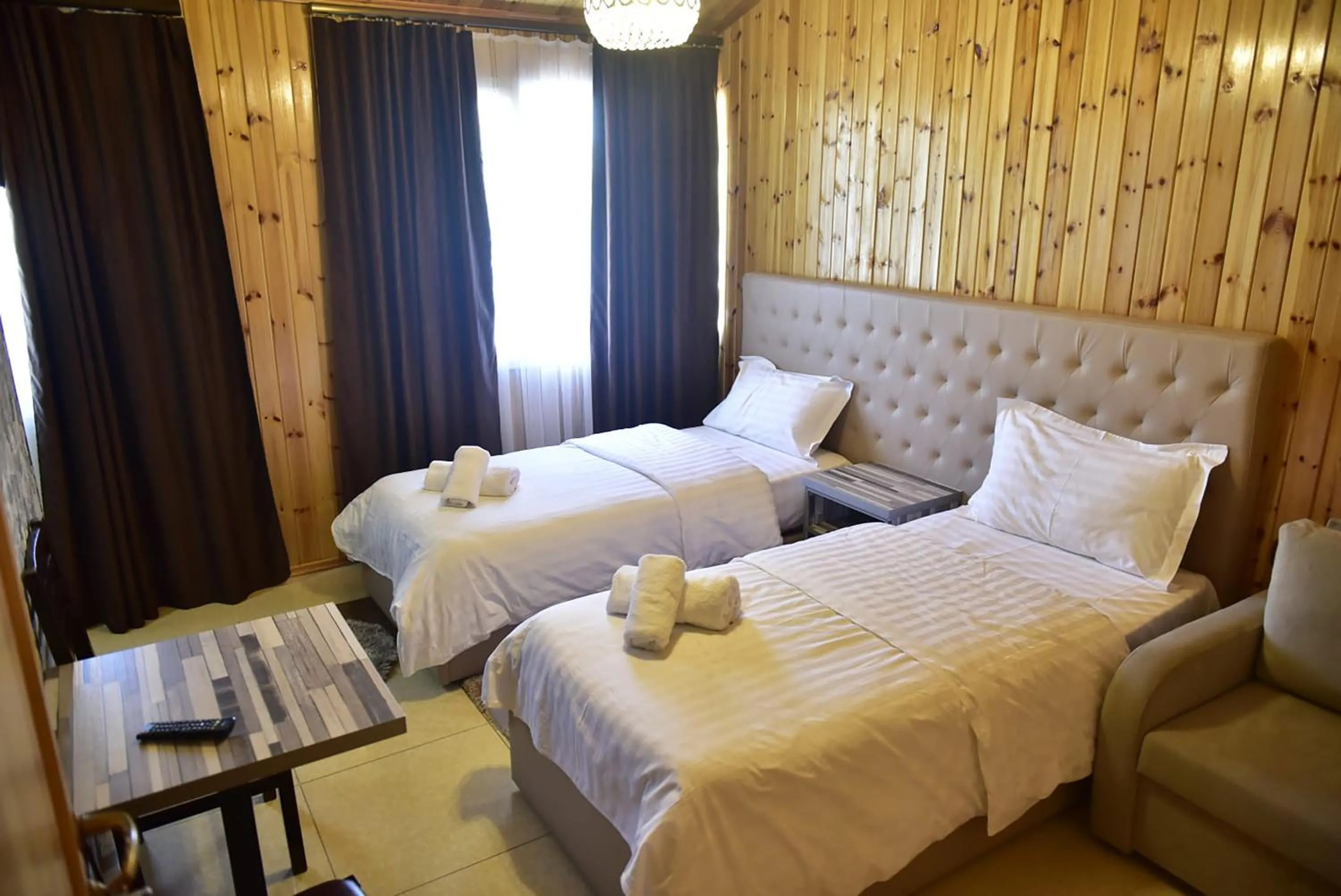 Photo of the whole room, Bed in Buna Park Hotel