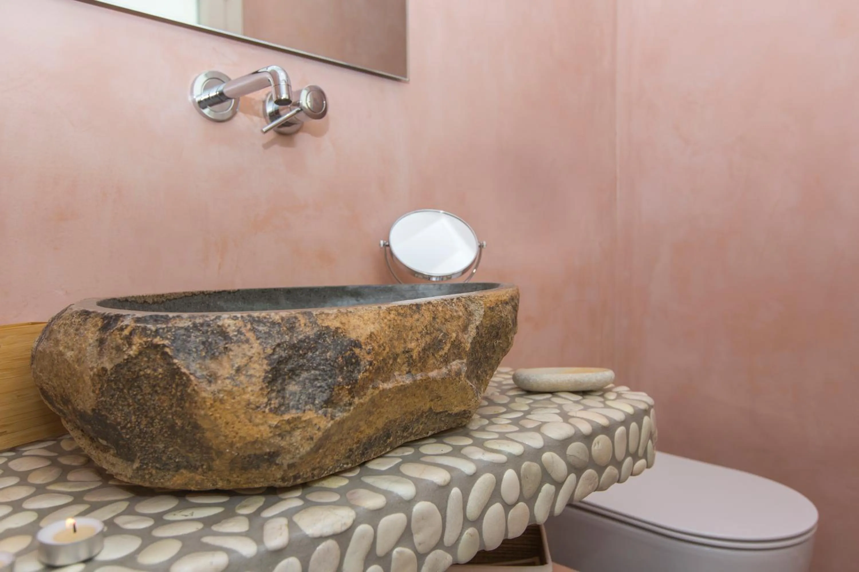 Shower in Emery Hotel