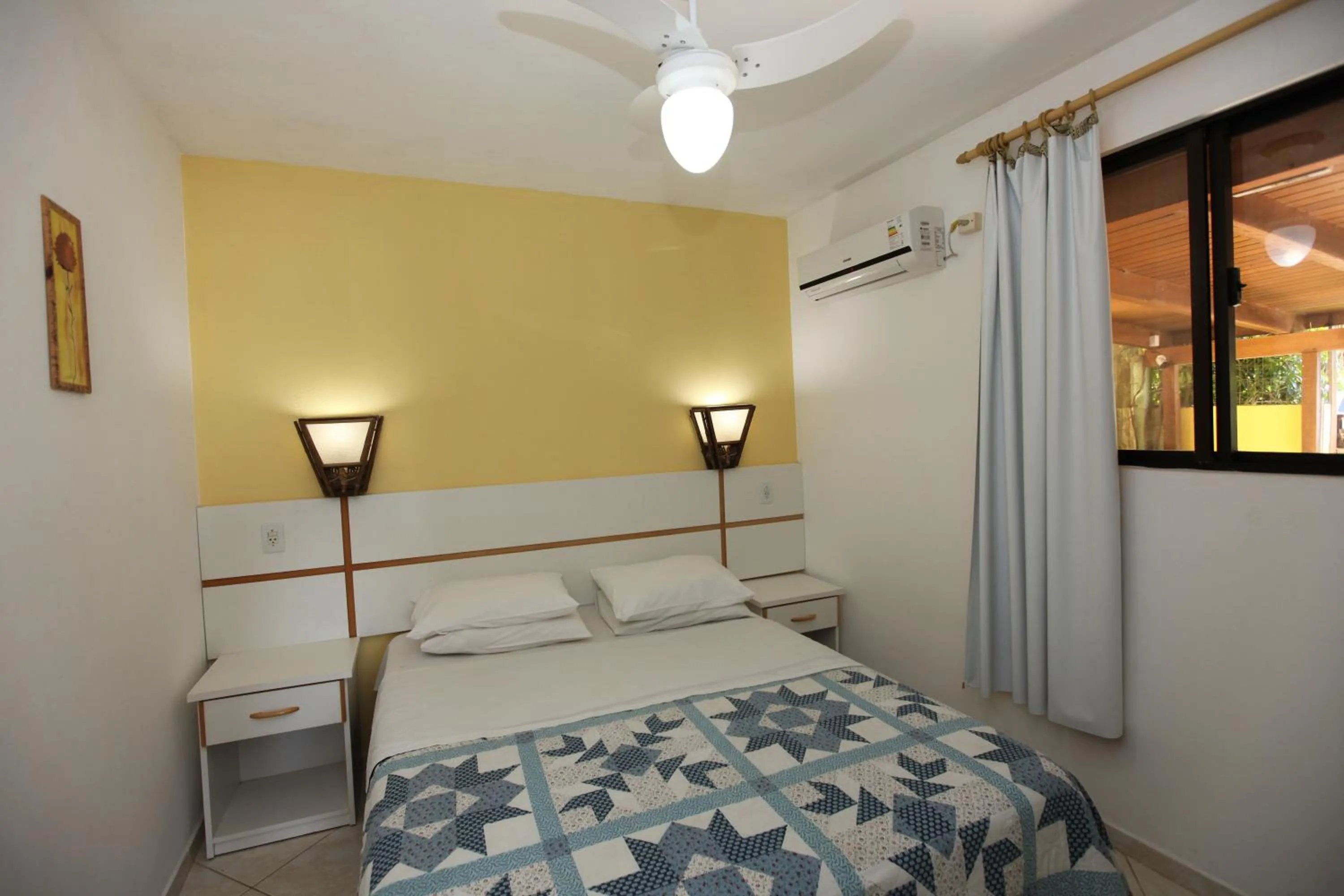 Bedroom, Bed in Pousada Hibisco