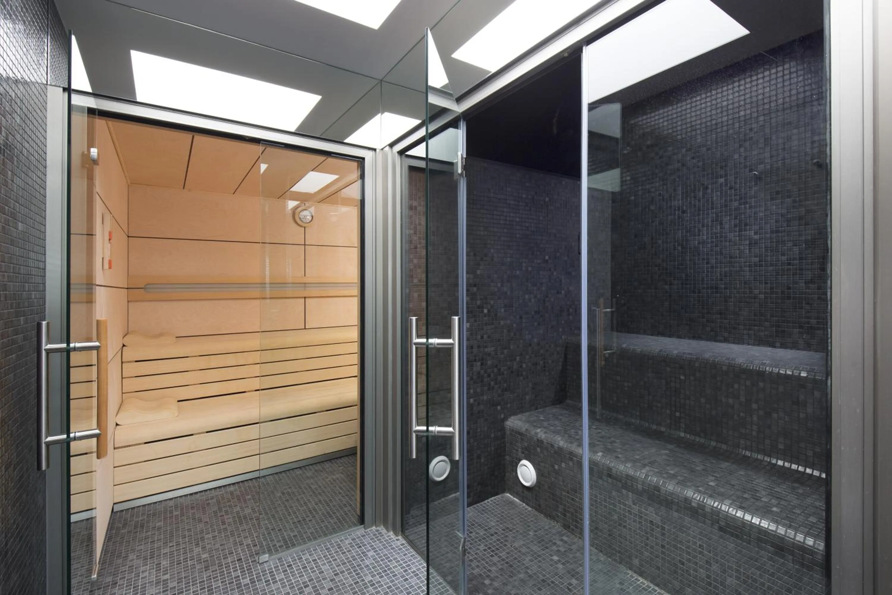 Sauna in Hotel SB Glow 4 Sup