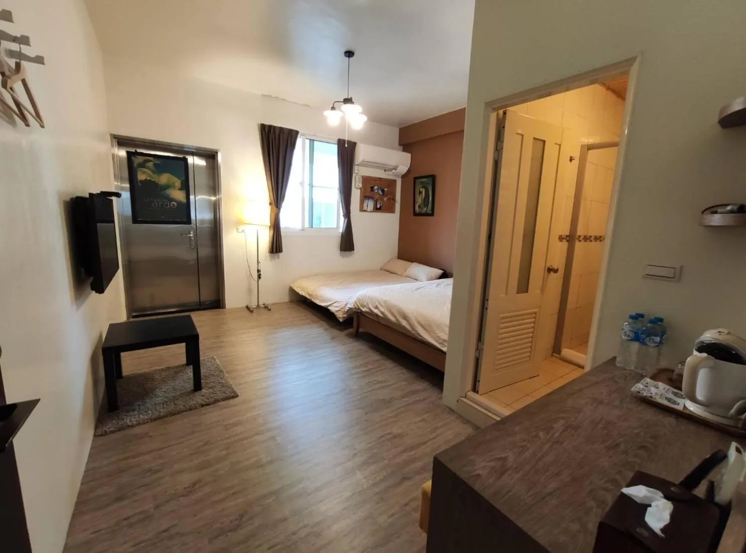 Photo of the whole room, Bed in Iron St. House