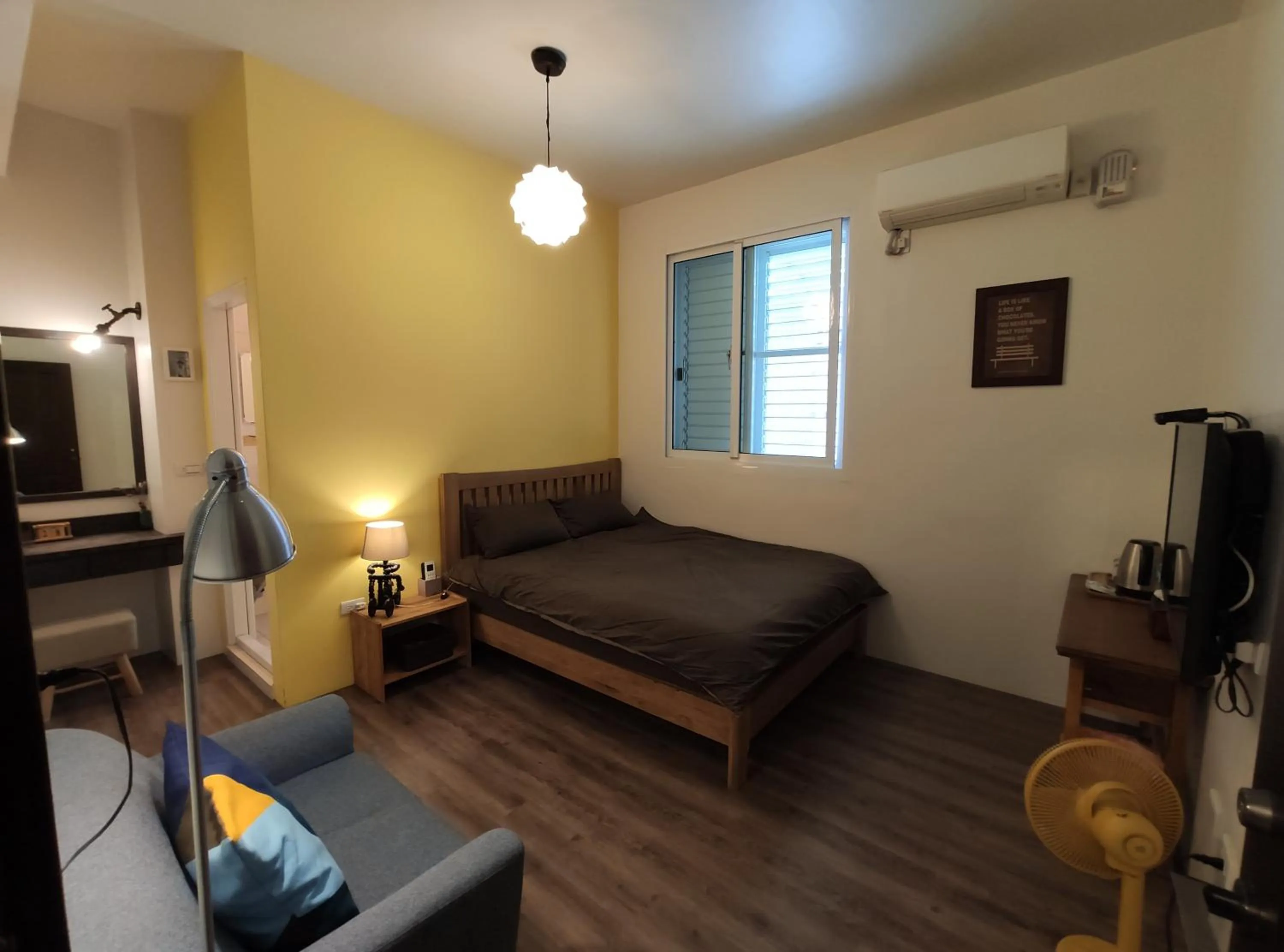 Photo of the whole room, Bed in Iron St. House