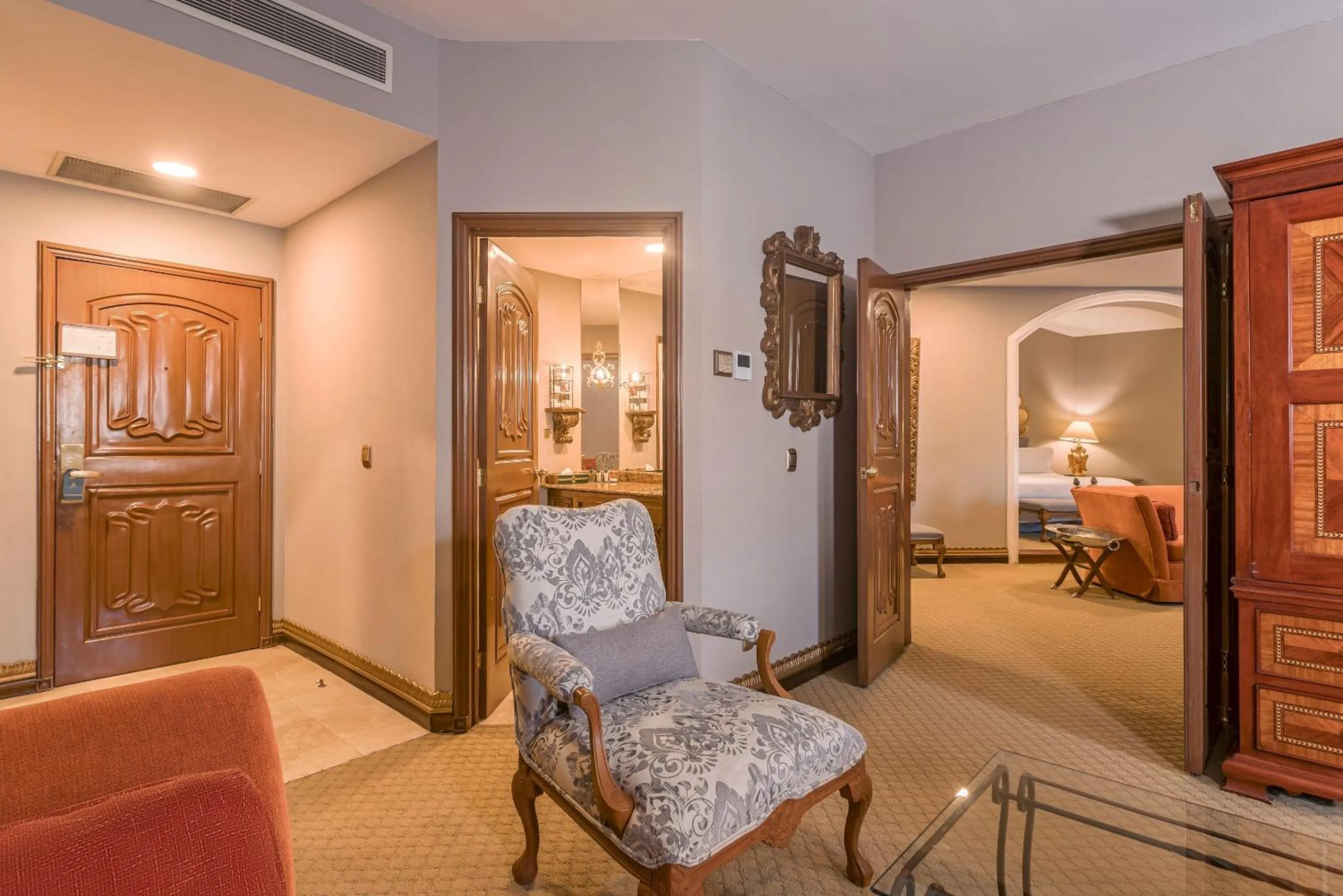 Bedroom, Bed in Quinta Real Saltillo