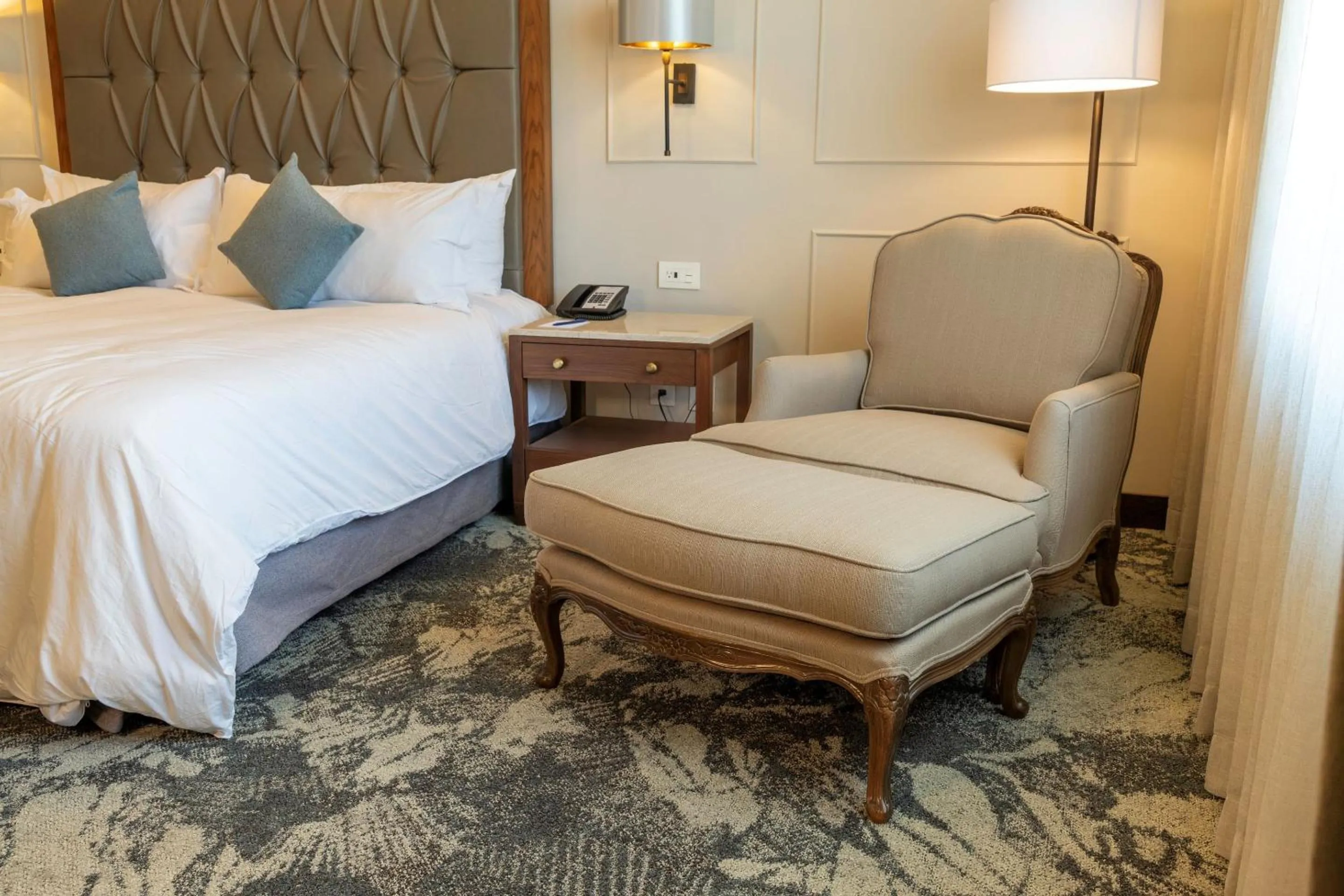 Bedroom, Bed in Quinta Real Saltillo