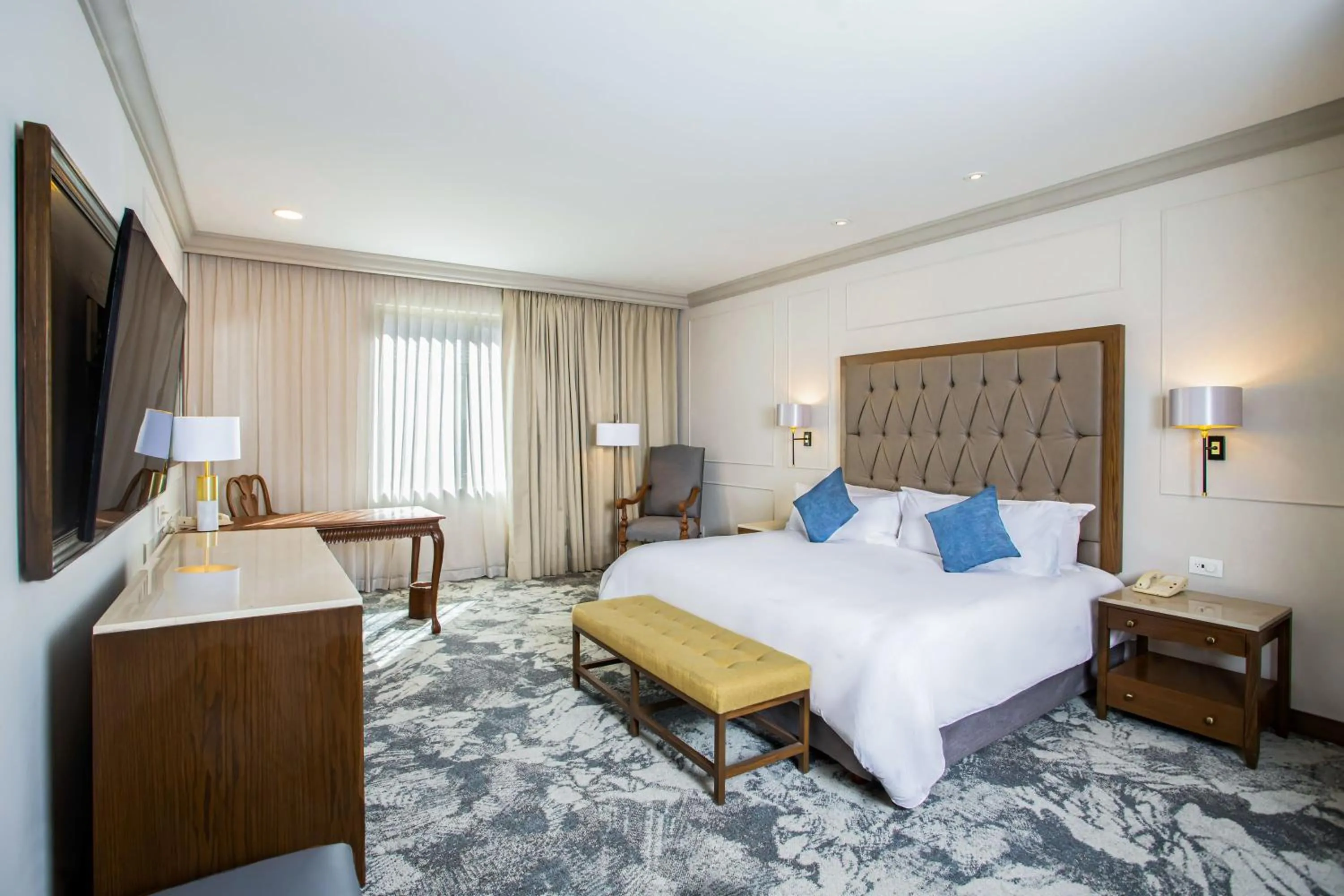 Bedroom, Bed in Quinta Real Saltillo