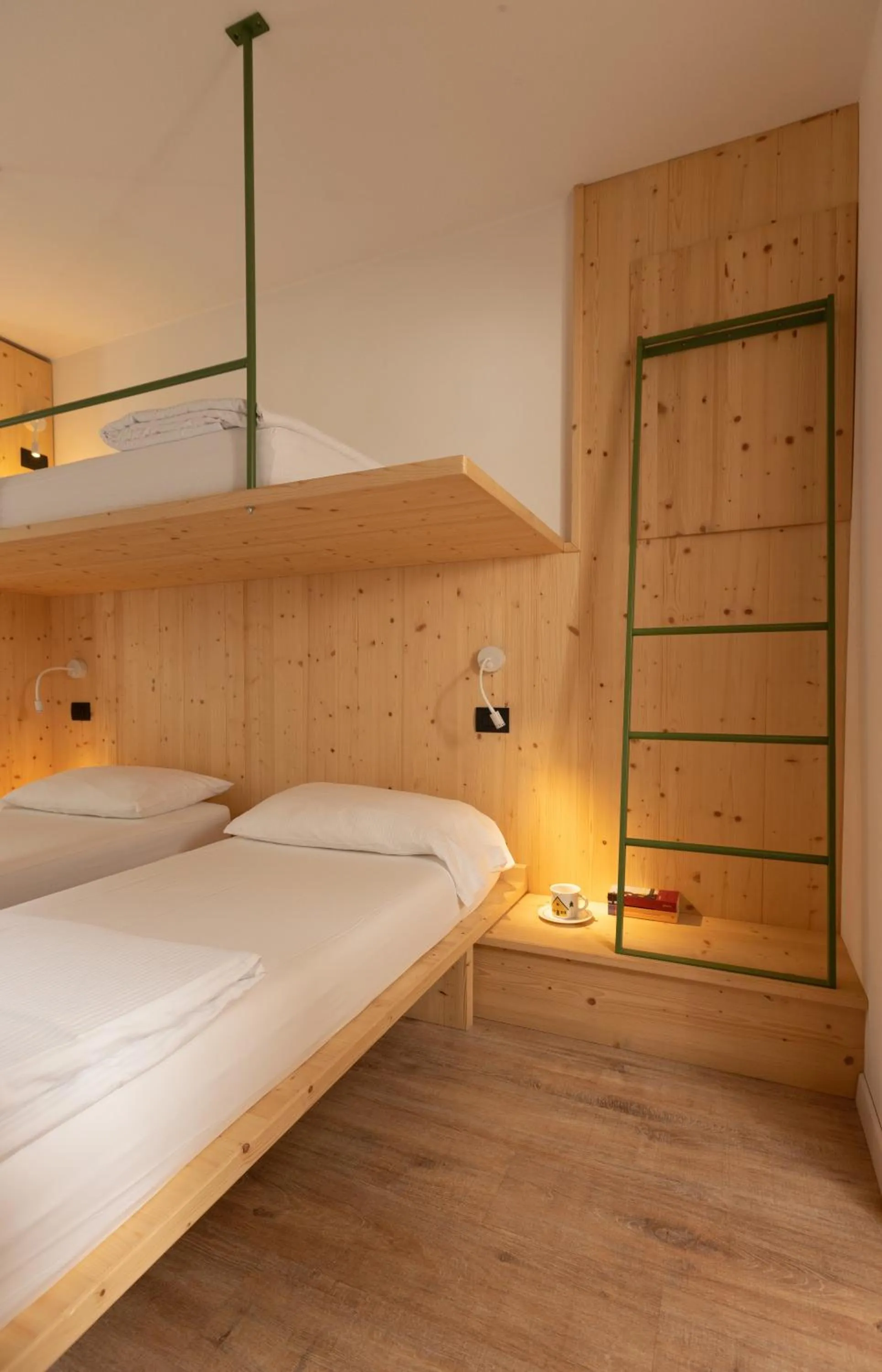 Photo of the whole room, Bed in Ostello Alpino