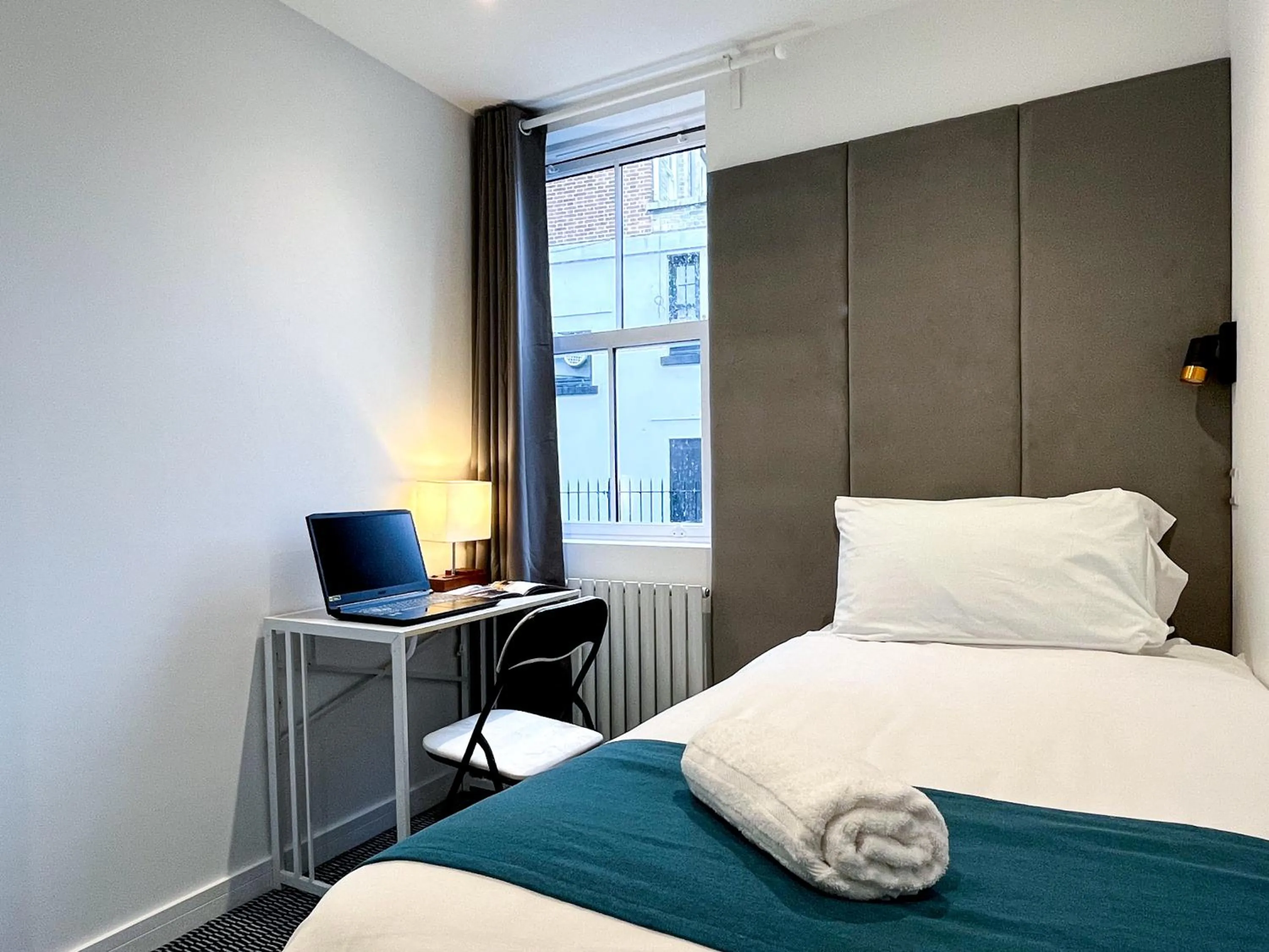 Bed in Park Inn Palace